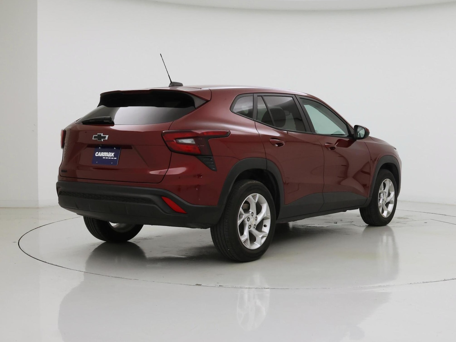 2025 Chevrolet Trax LS - Photo 9