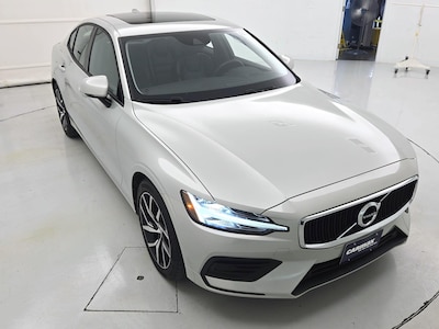 2020 Volvo S60 T5 Momentum
