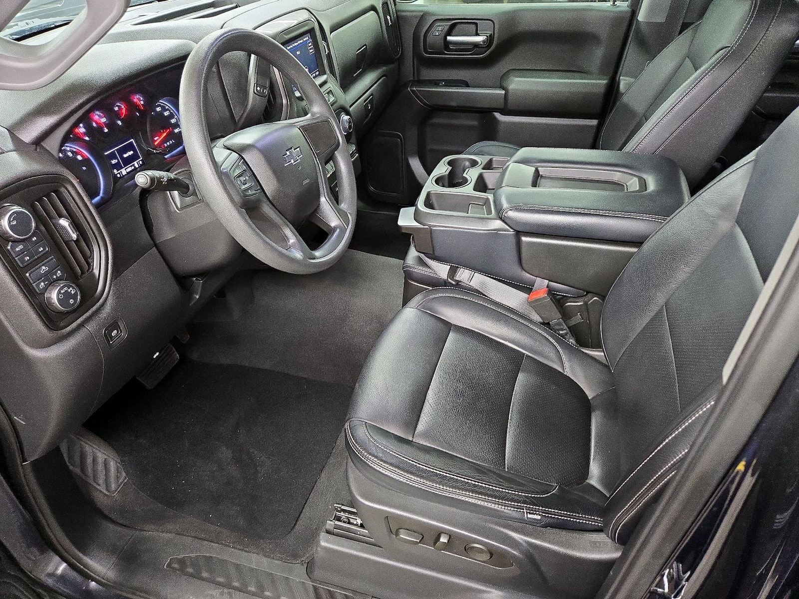 2022 Chevrolet Silverado 1500 Custom - Photo 12