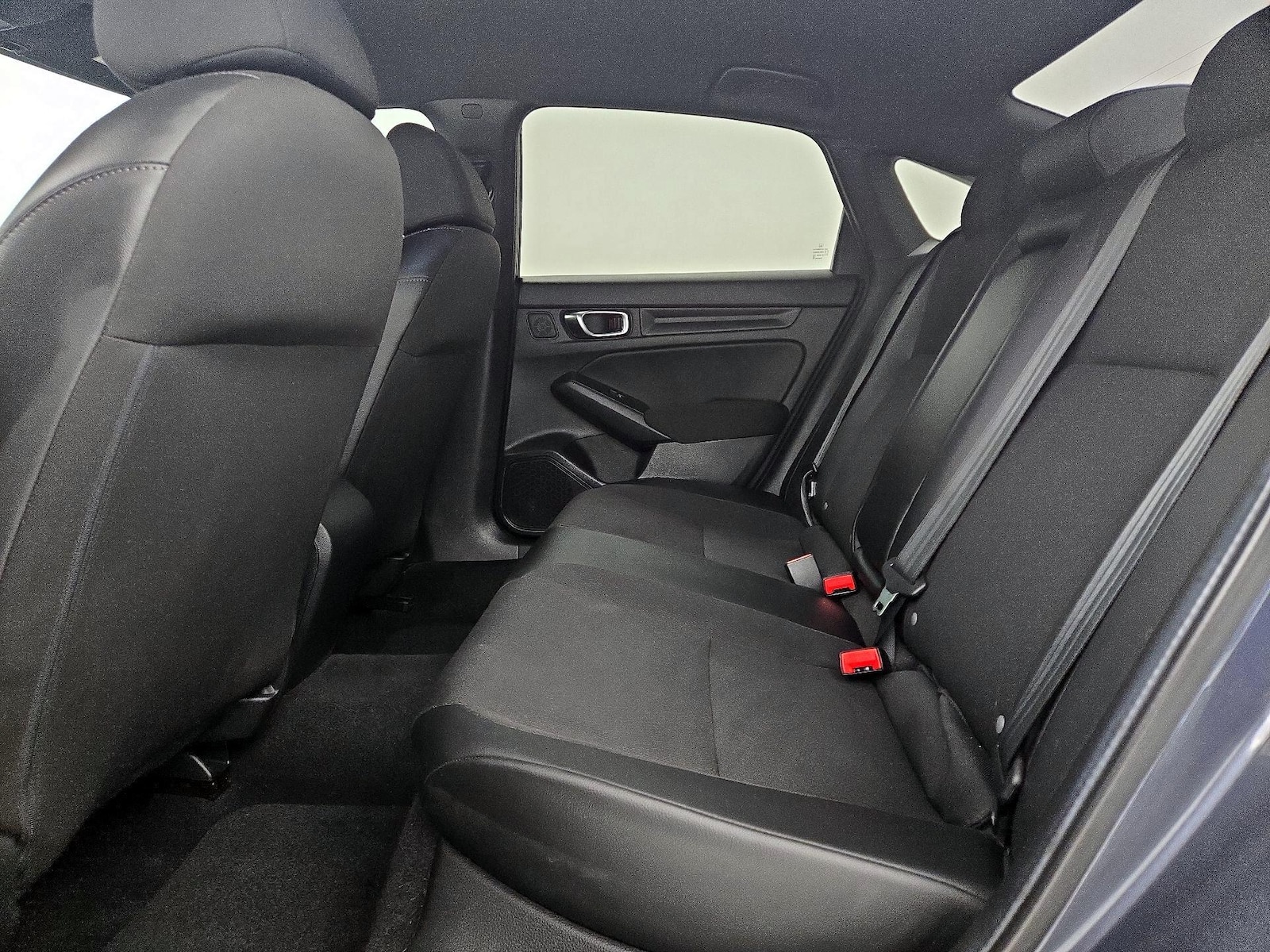2025 Honda Civic Sport - Photo 20