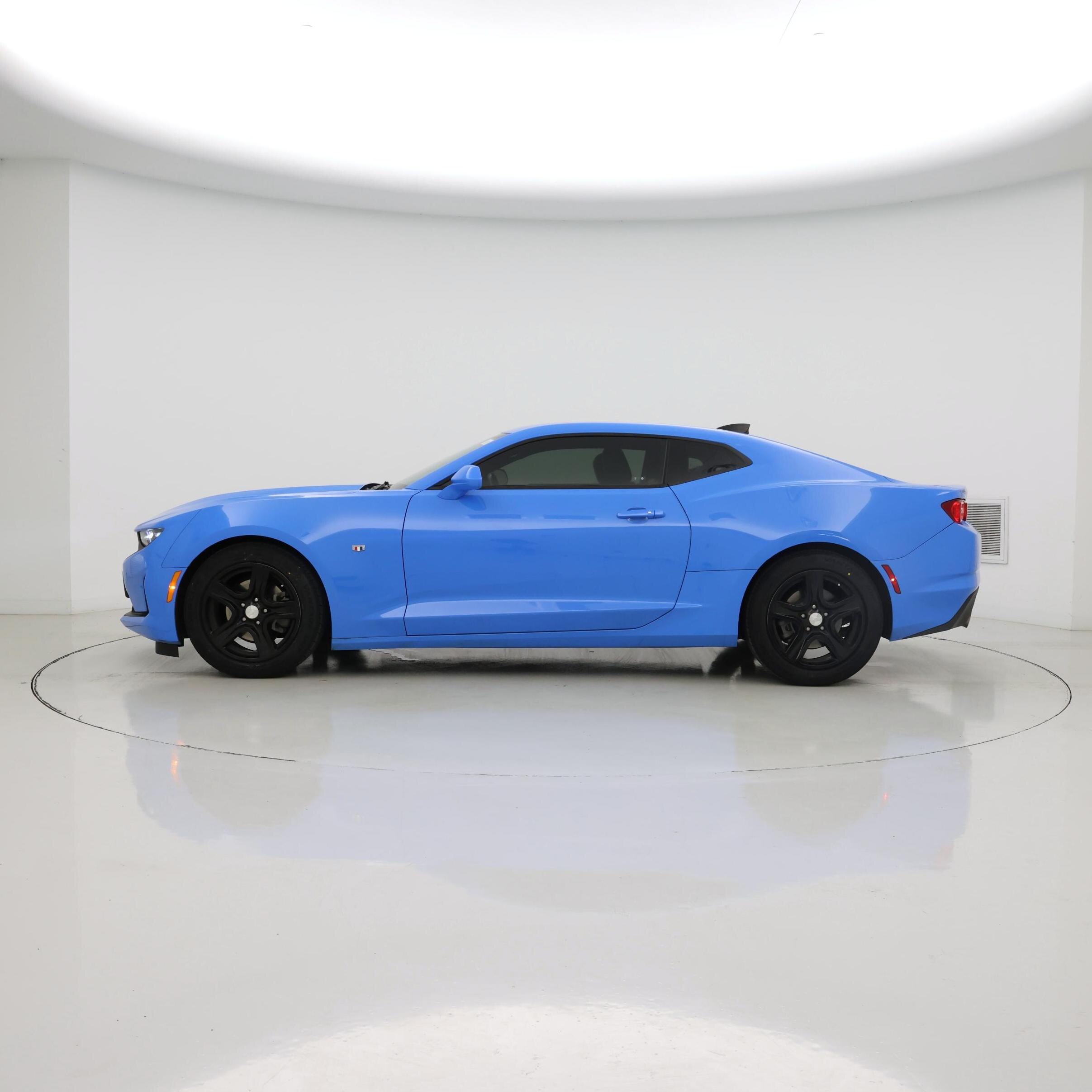 Thumbnail: 2022 Chevrolet Camaro - 3