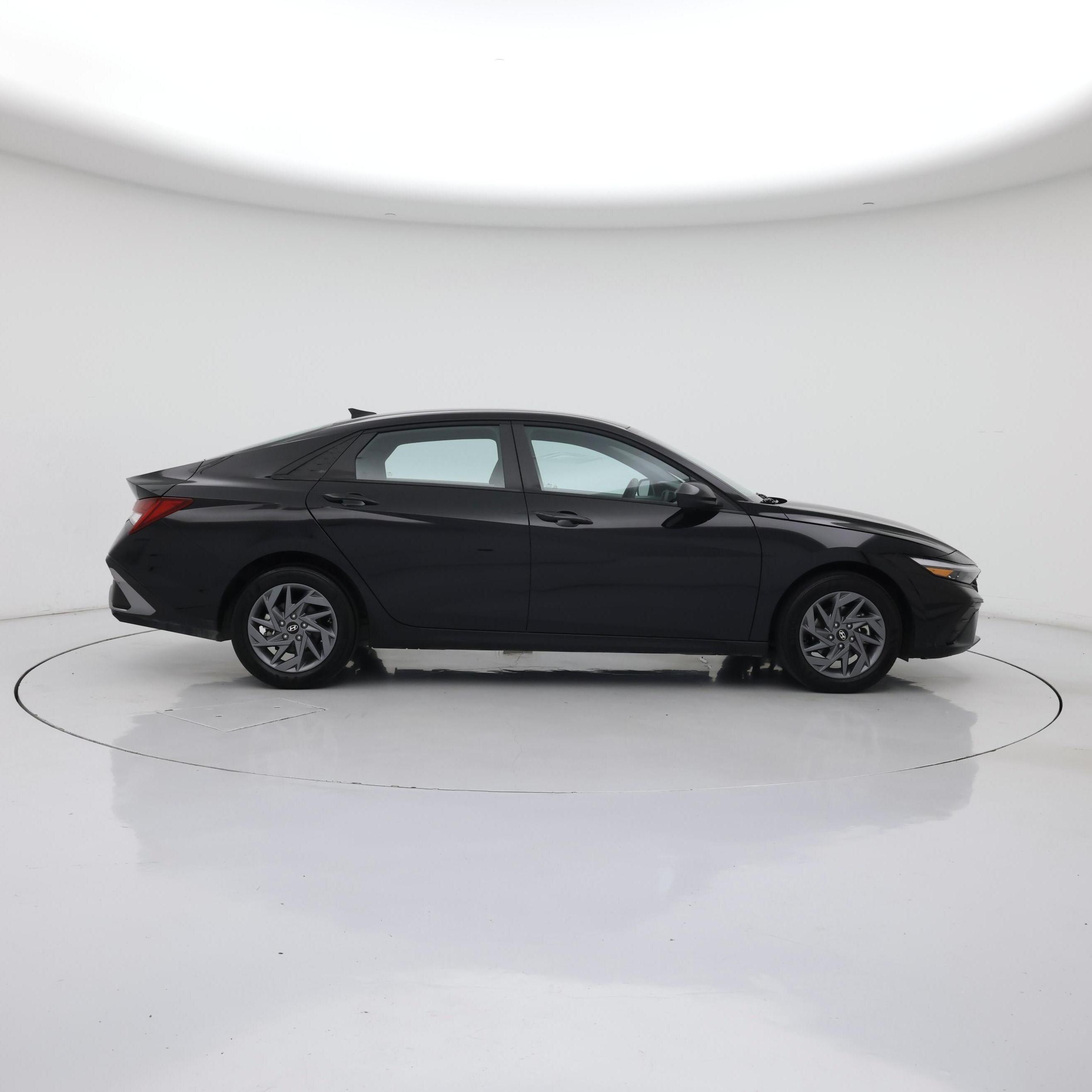 Thumbnail: 2025 Hyundai Elantra - 7