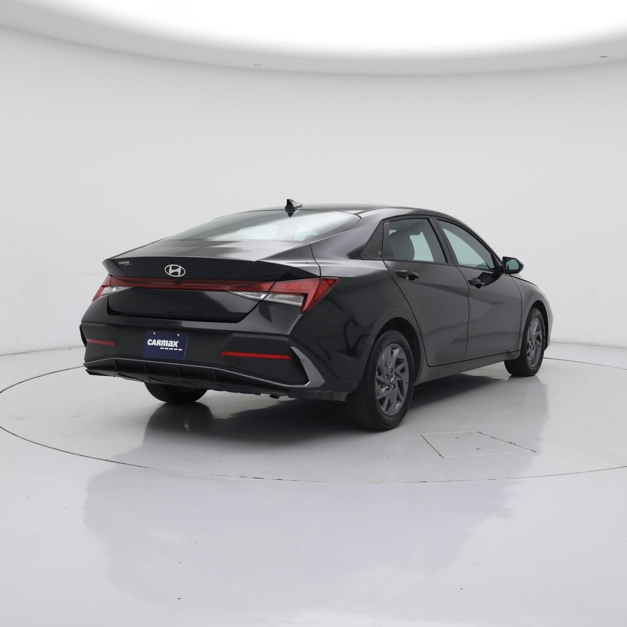 Thumbnail: 2025 Hyundai Elantra - 8