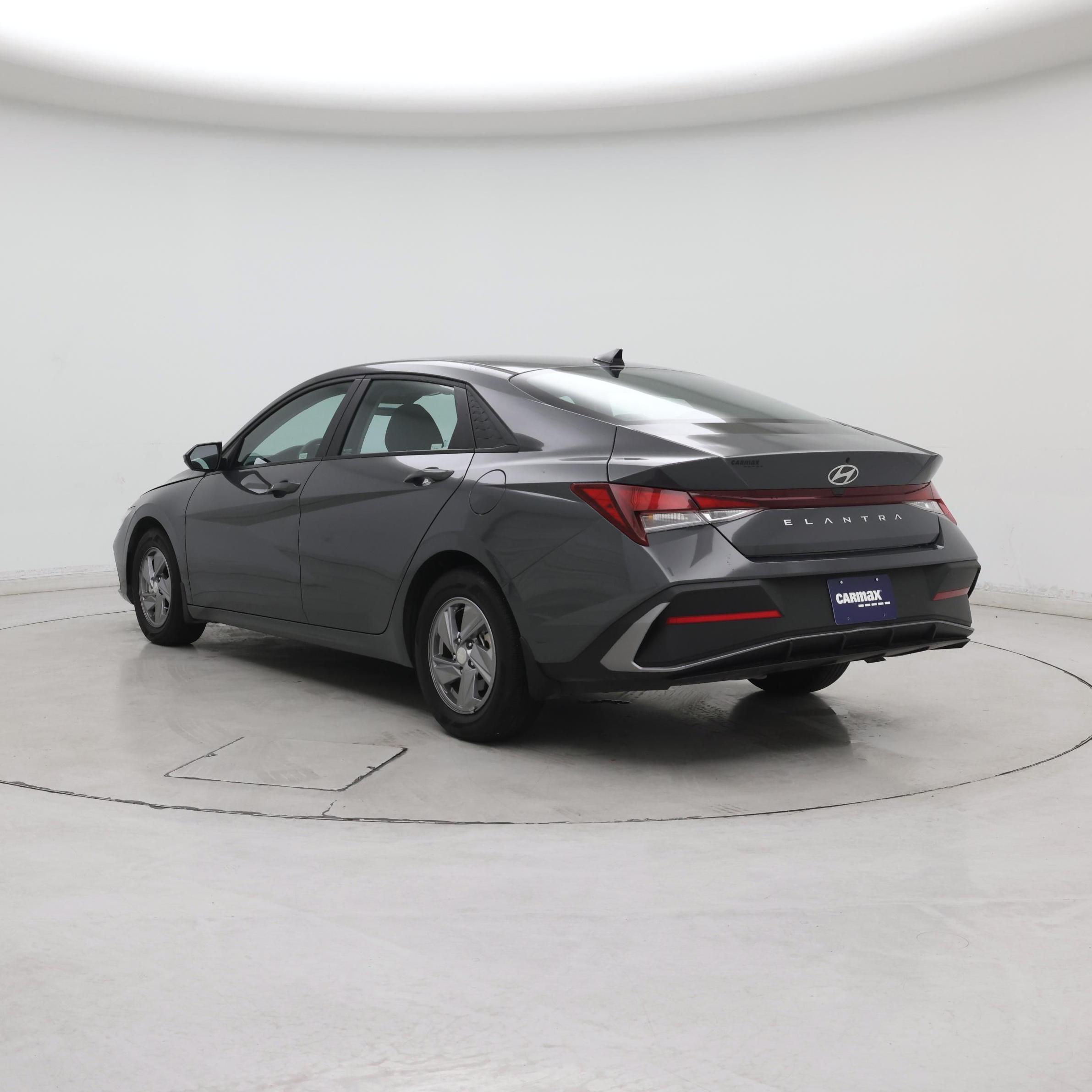 Thumbnail: 2024 Hyundai Elantra - 2
