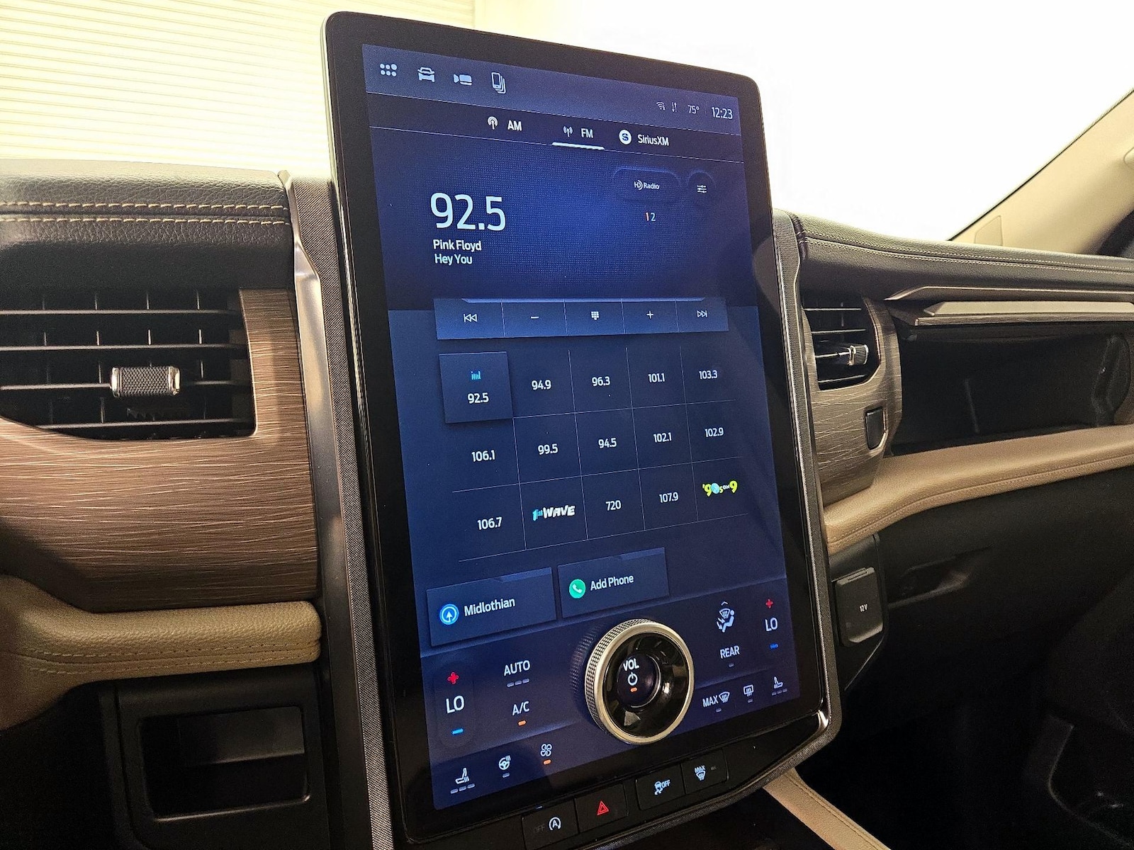 2024 Ford Expedition Limited - Photo 17