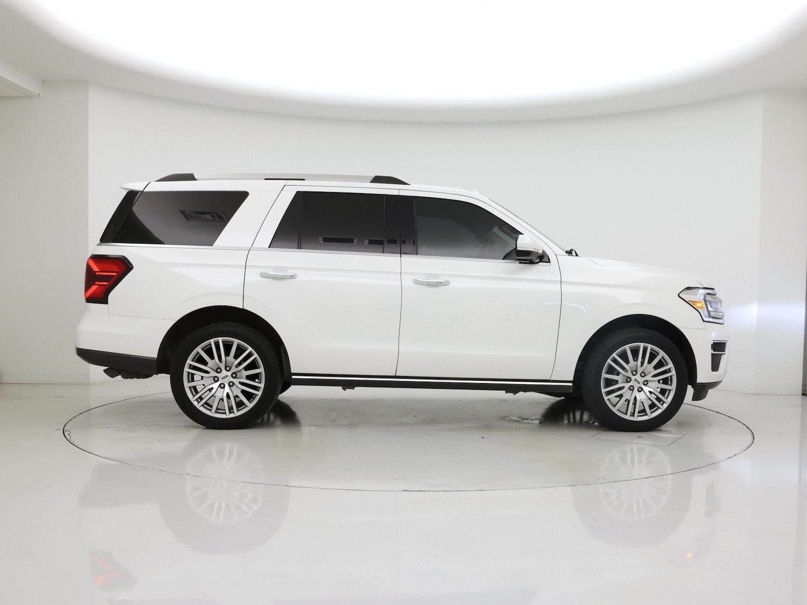 2024 Ford Expedition Limited - Photo 8