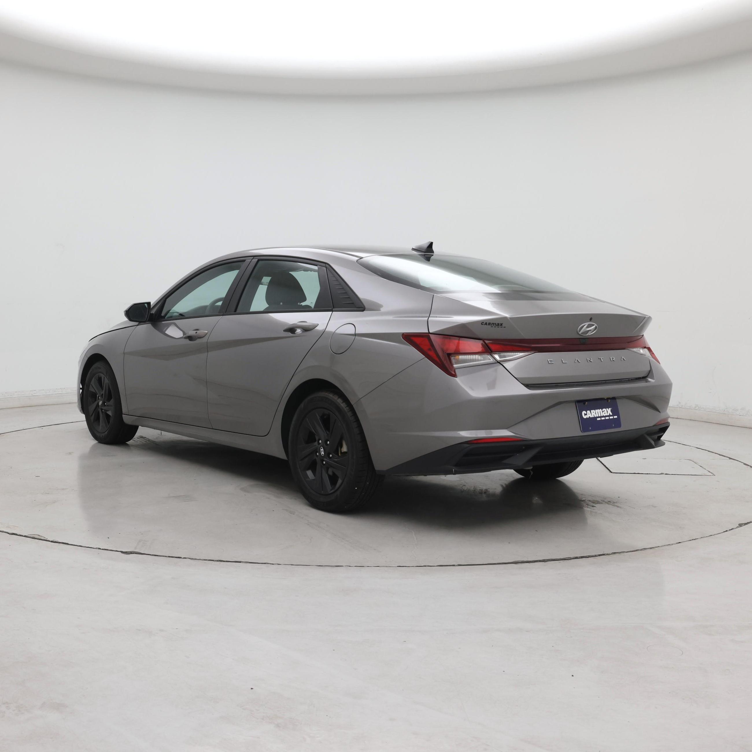Thumbnail: 2023 Hyundai Elantra - 2