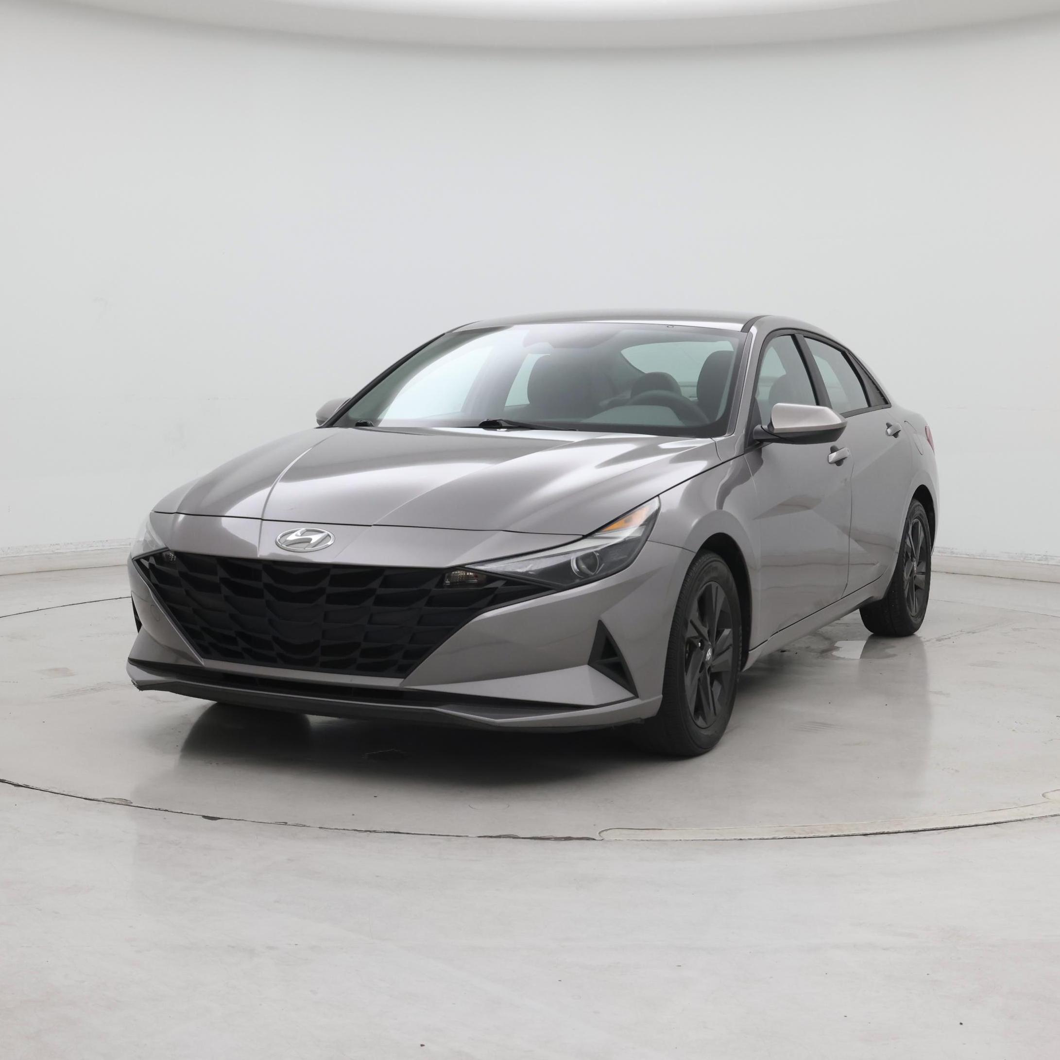 Thumbnail: 2023 Hyundai Elantra - 4