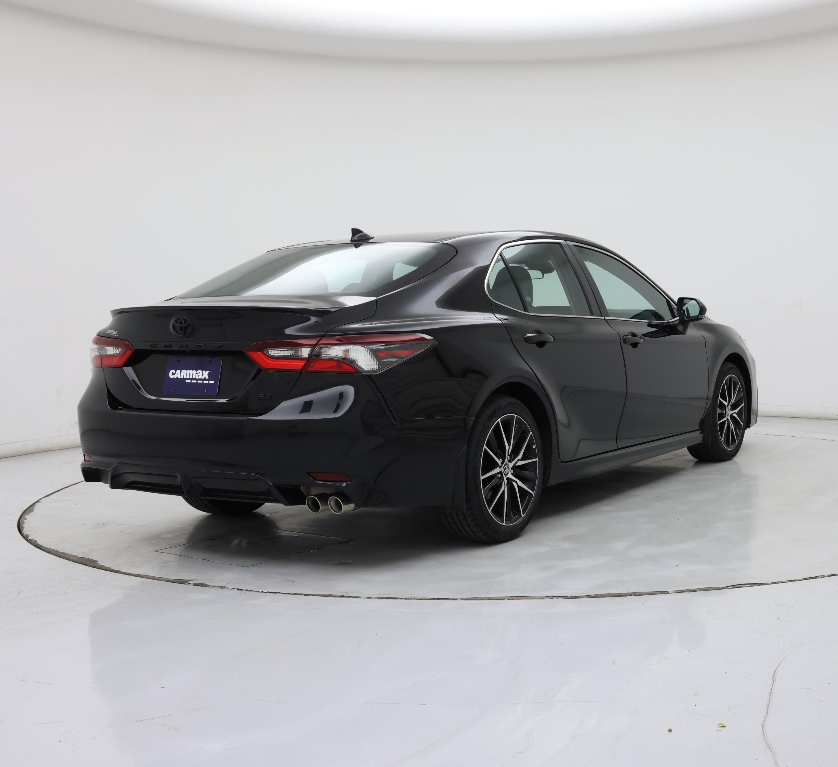 Thumbnail: 2023 Toyota Camry - 8