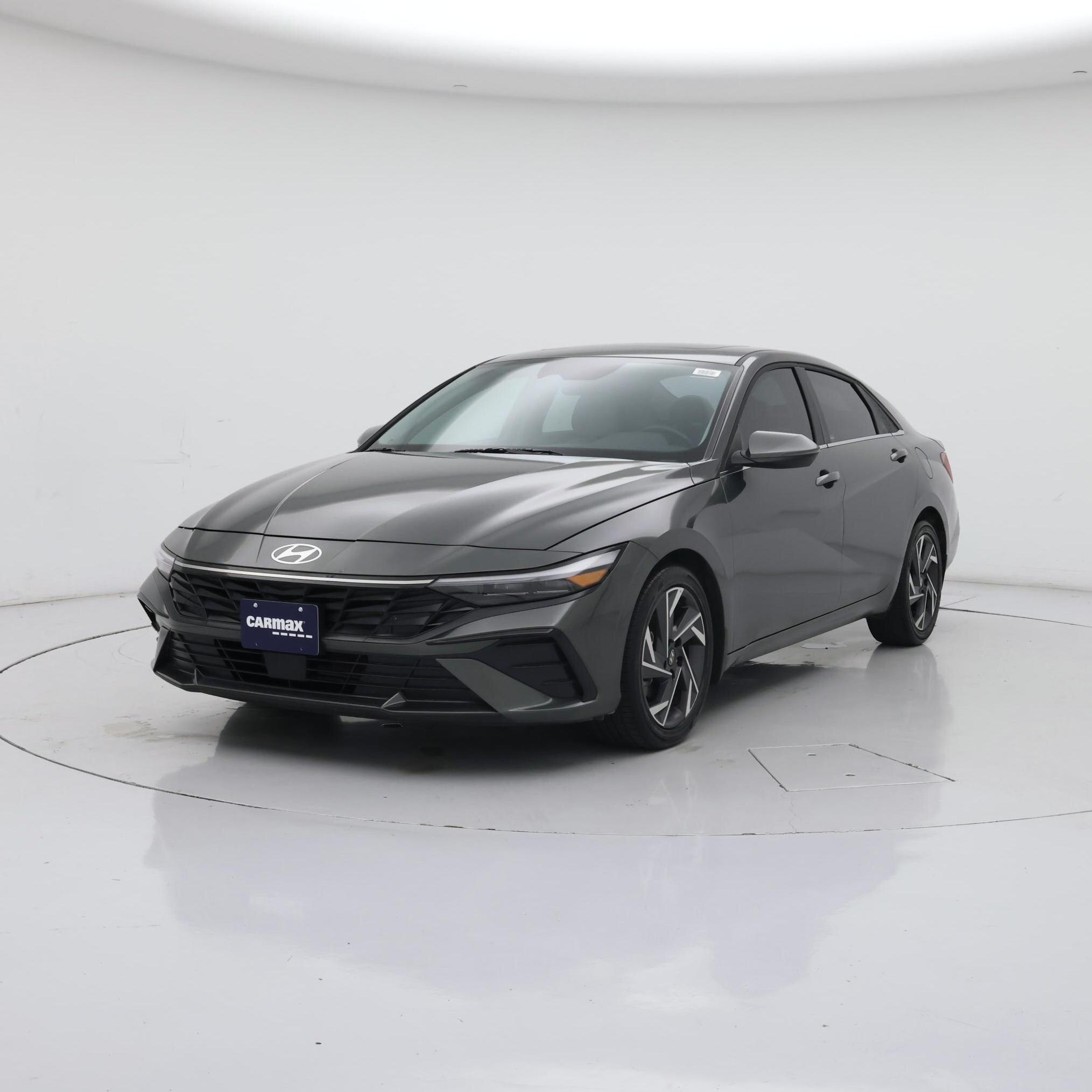 Thumbnail: 2025 Hyundai Elantra - 4