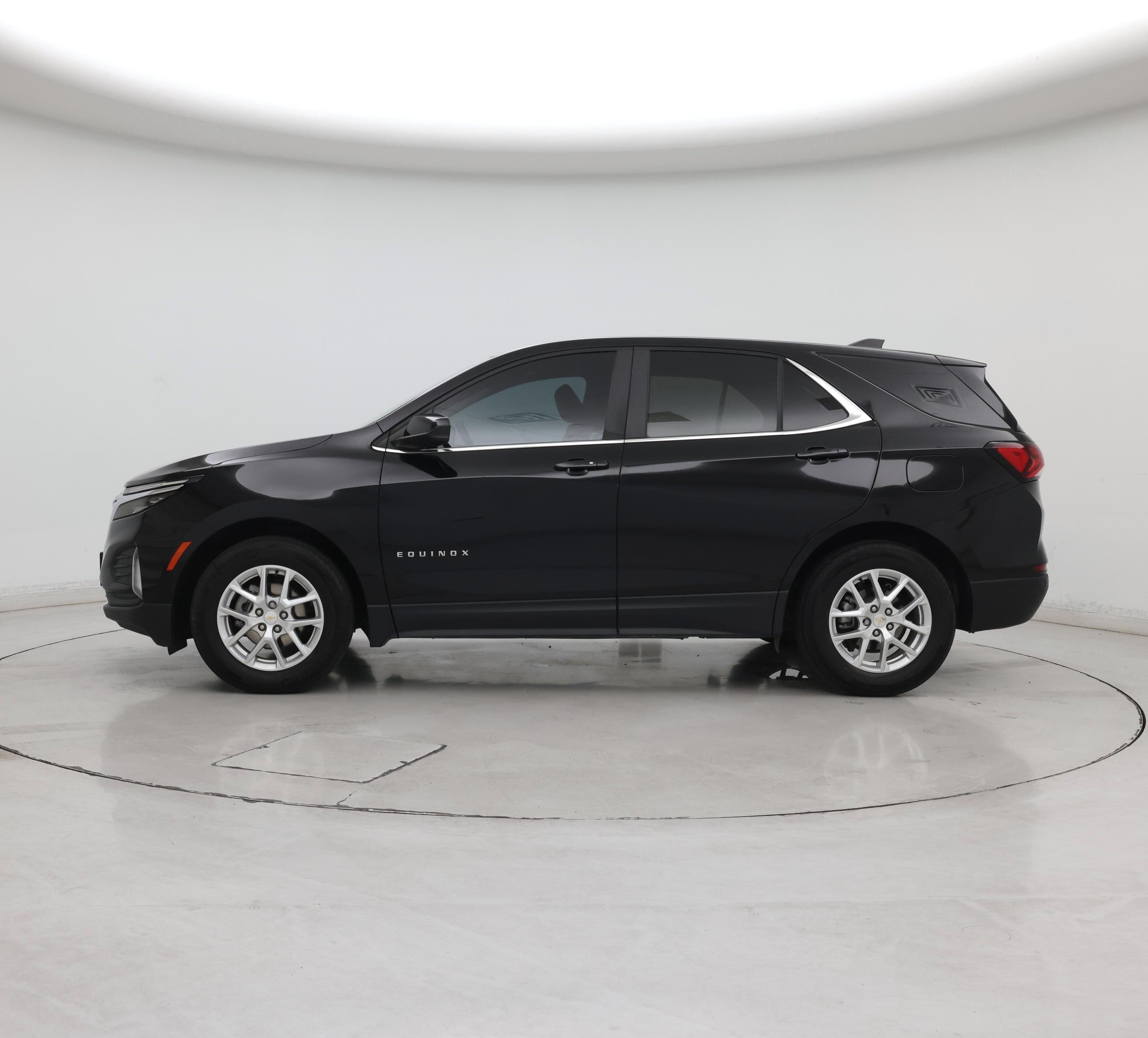 Thumbnail: 2024 Chevrolet Equinox - 3