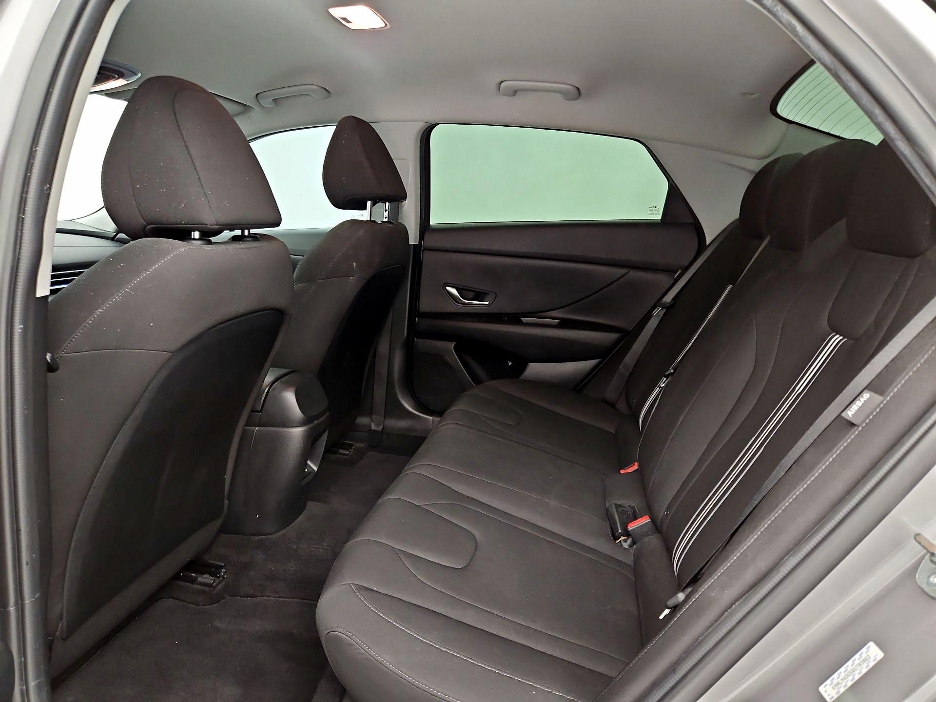 Thumbnail: 2024 Hyundai Elantra - 20
