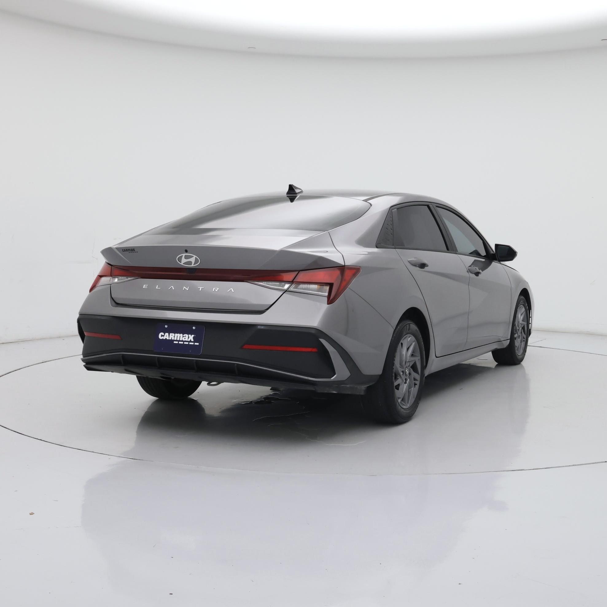 Thumbnail: 2024 Hyundai Elantra - 8