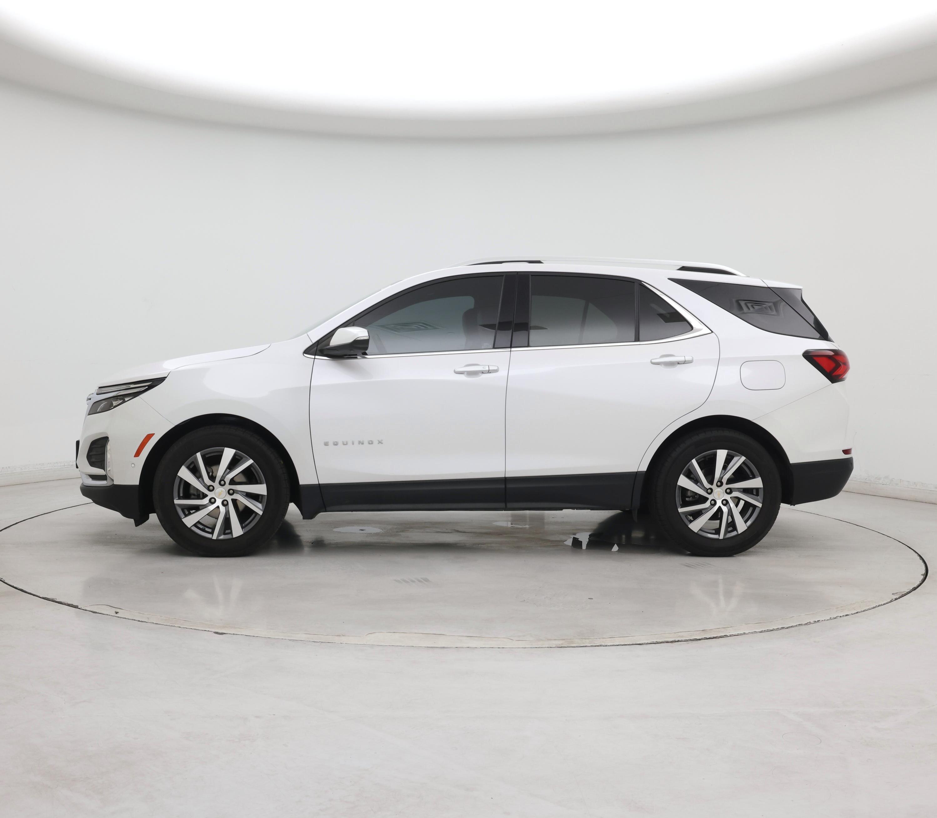 Thumbnail: 2024 Chevrolet Equinox - 3