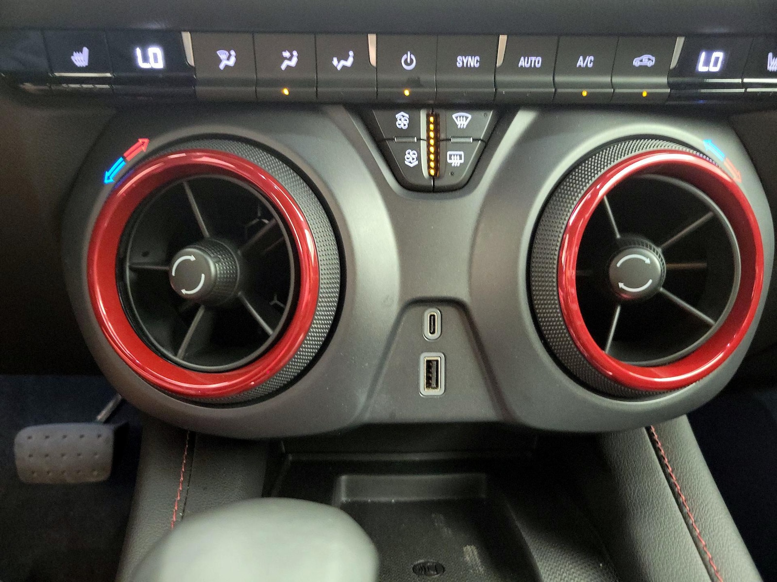 2025 Chevrolet Blazer RS - Photo 20