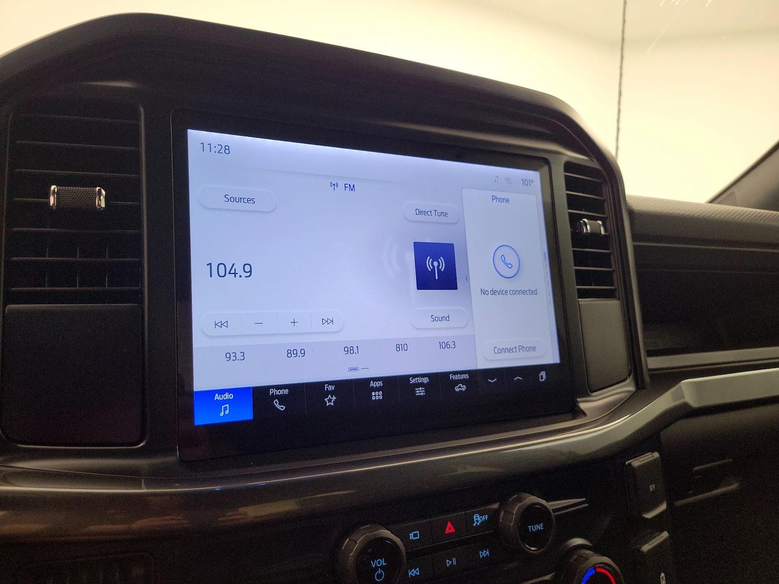 2025 Ford F-150 STX - Photo 16