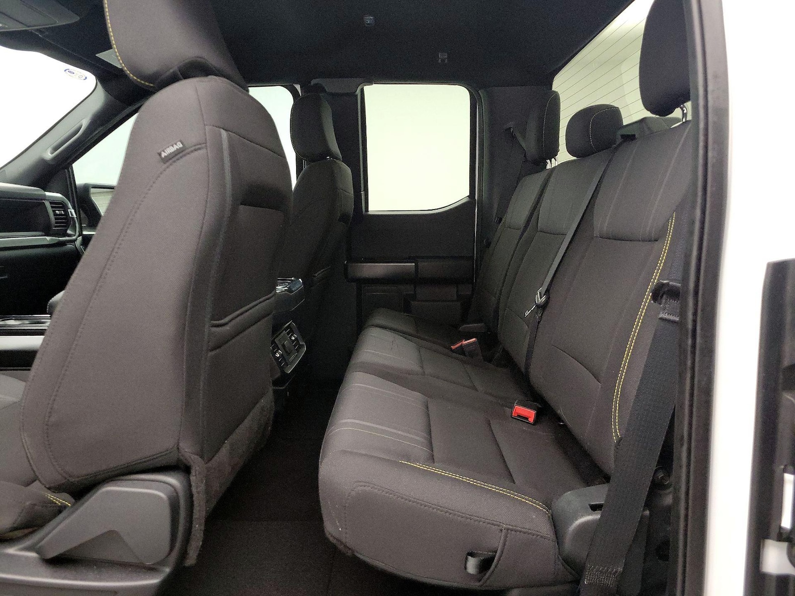 2025 Ford F-150 STX - Photo 20