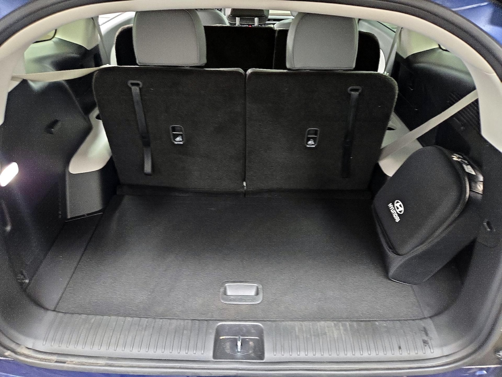2026 Hyundai IONIQ 9 SEL - Photo 23