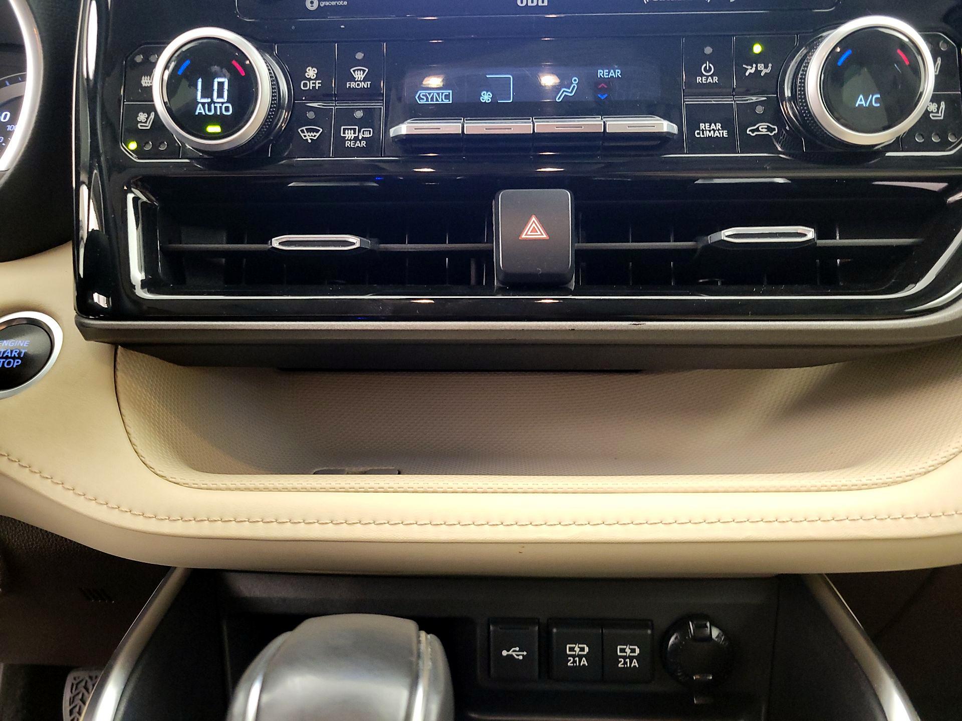 Thumbnail: 2021 Toyota Highlander - 17