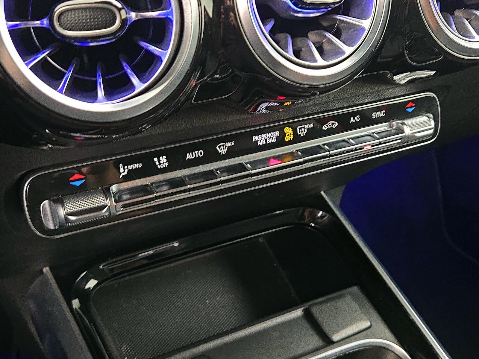 2023 Mercedes-Benz GLB Base - Photo 18