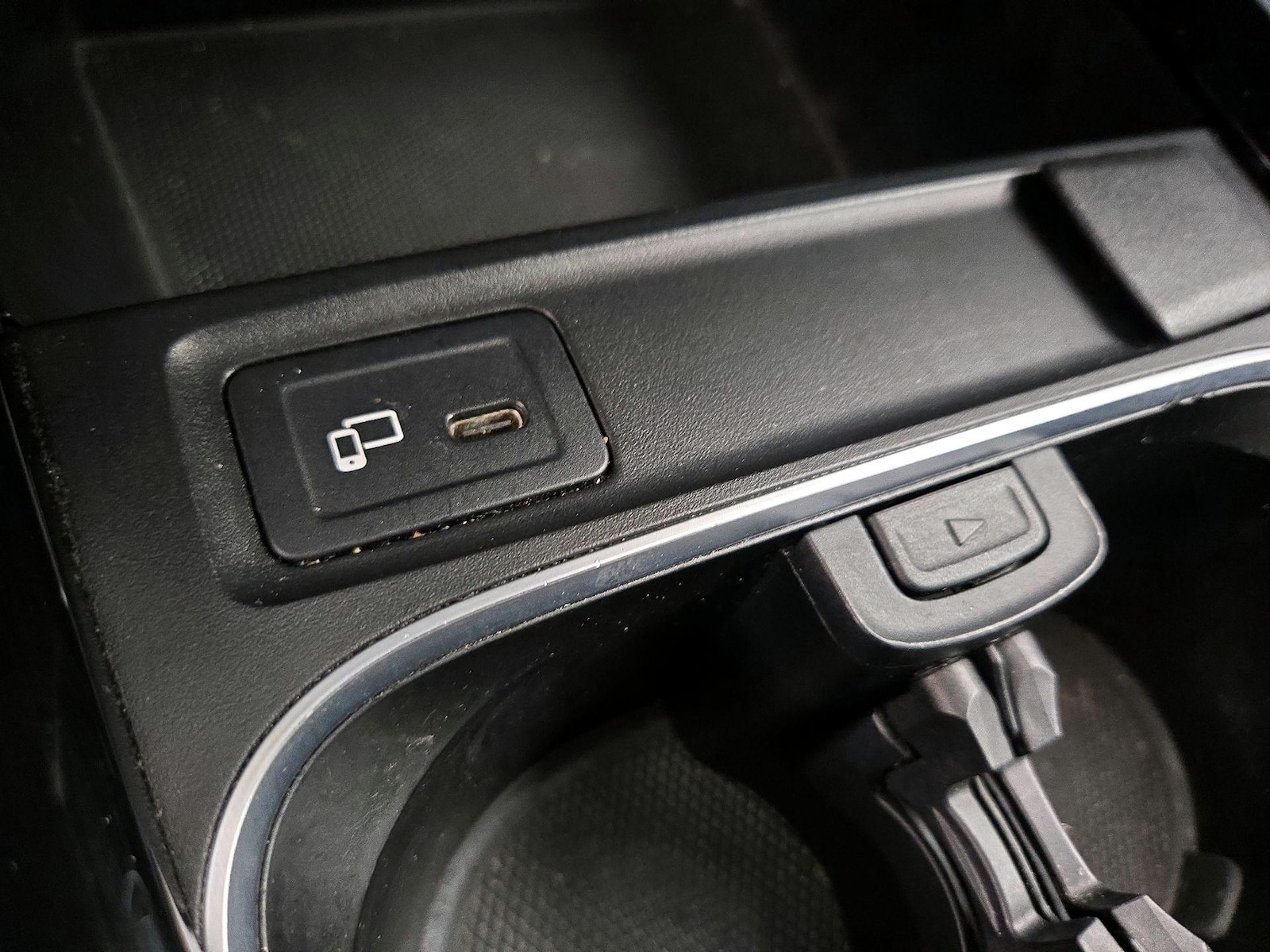 2023 Mercedes-Benz GLB Base - Photo 20