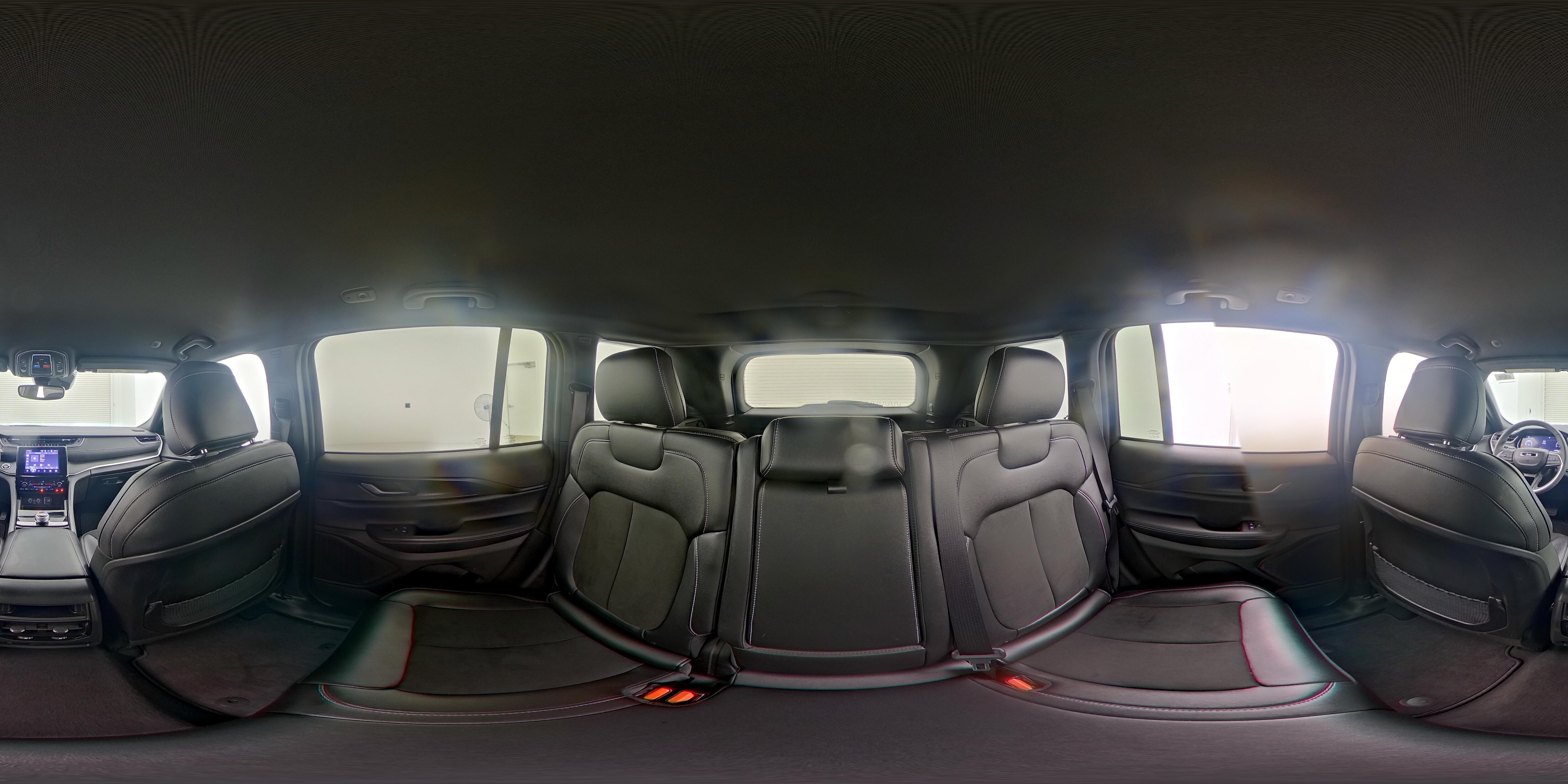 2024 Jeep Grand Cherokee Altitude - Photo 25