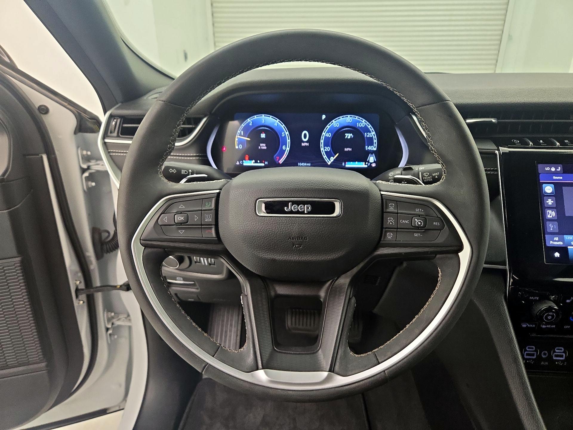 Thumbnail: 2024 Jeep Grand Cherokee - 10
