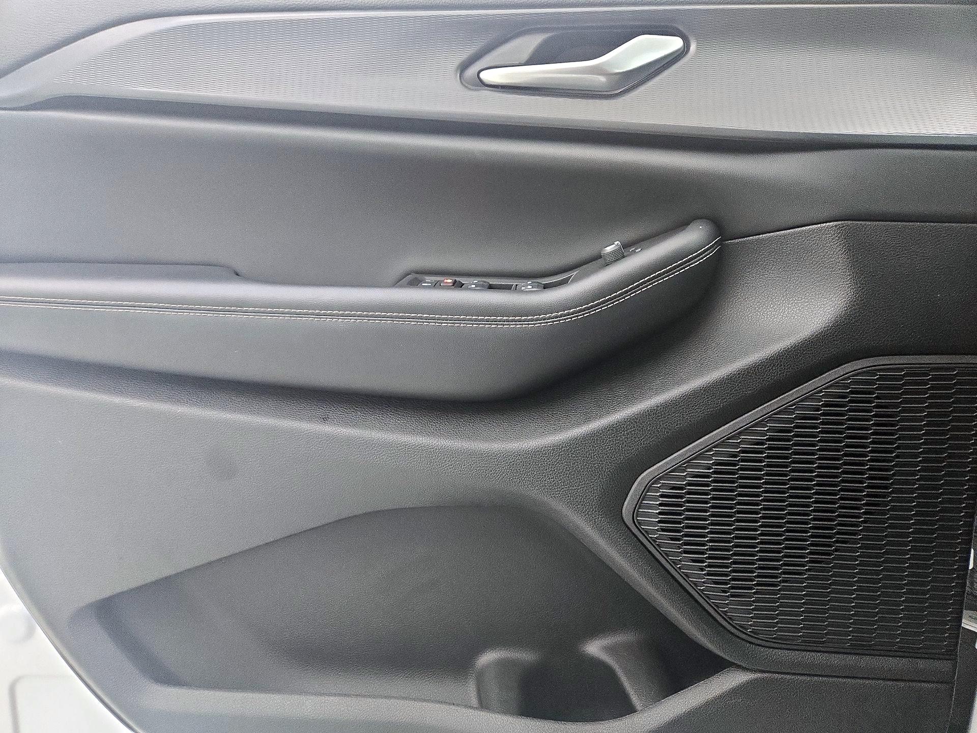 Thumbnail: 2024 Jeep Grand Cherokee - 12