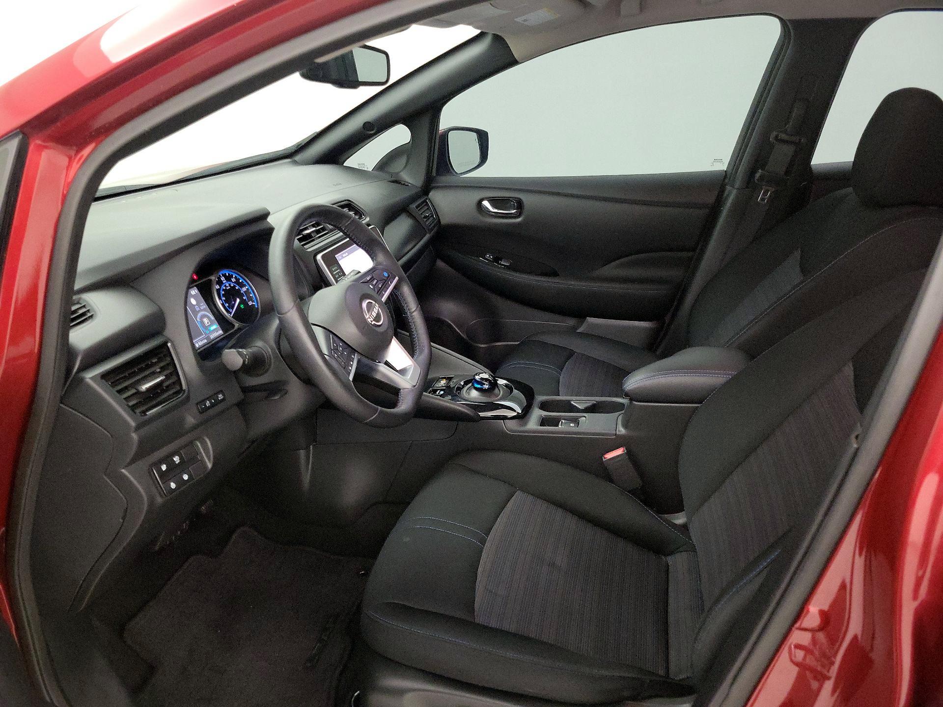 Thumbnail: 2025 Nissan Leaf - 11