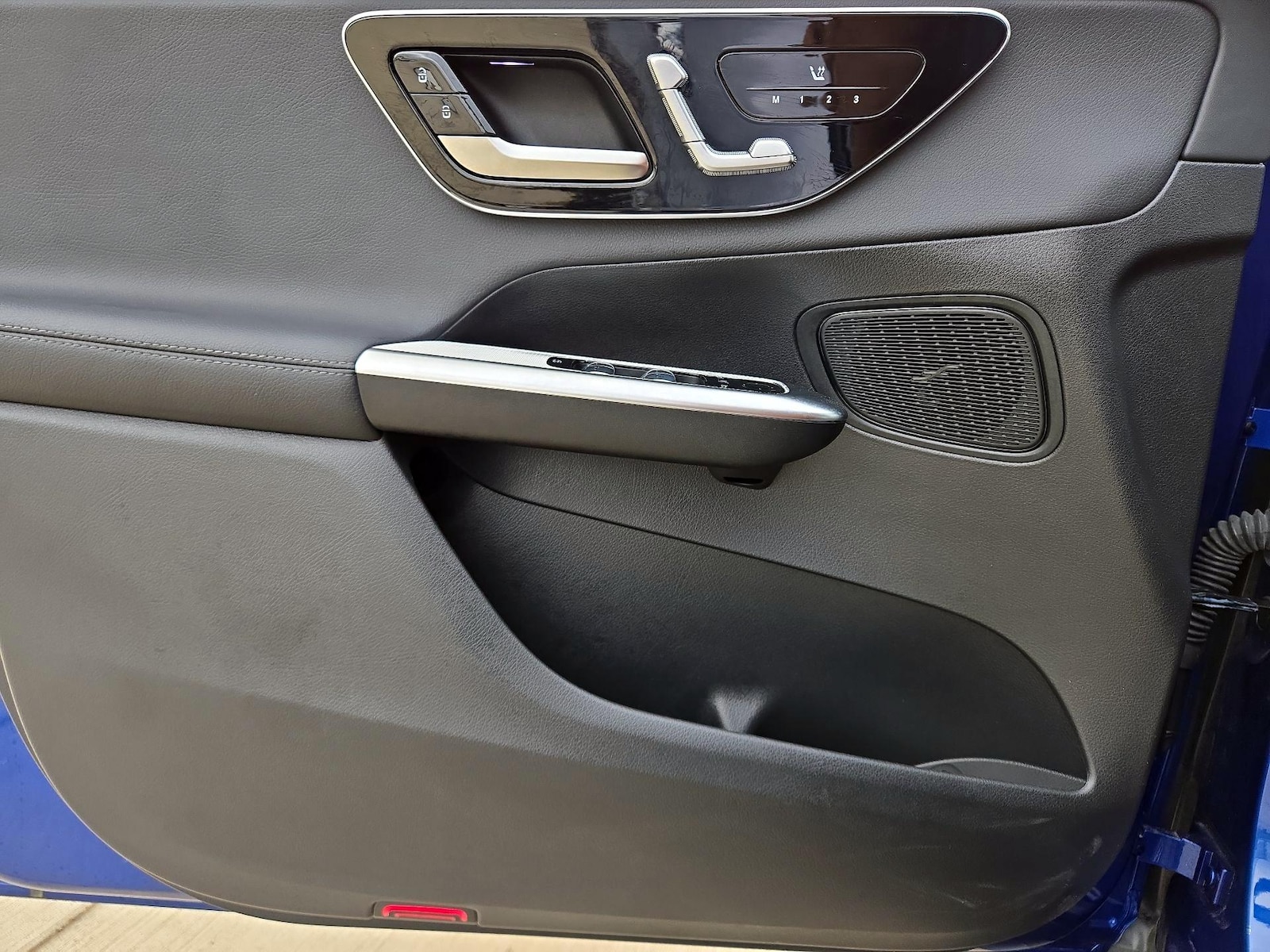 2025 Mercedes-Benz GLC Base - Photo 13