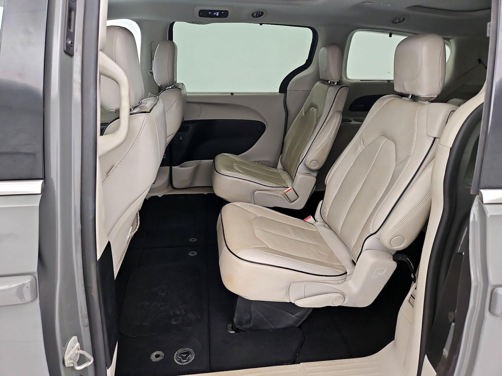 Rear Air Conditioning