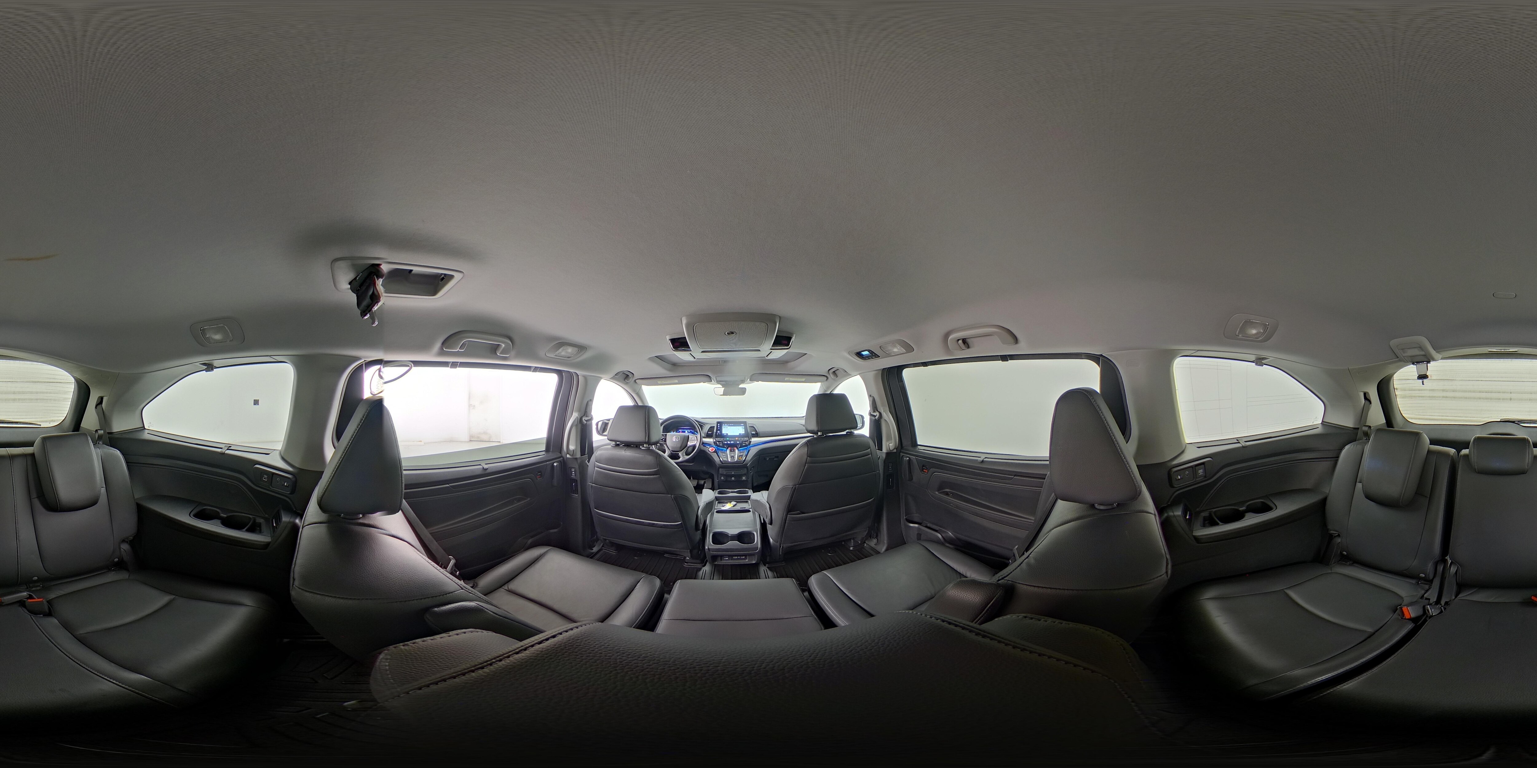 2022 Honda Odyssey Touring - Photo 29