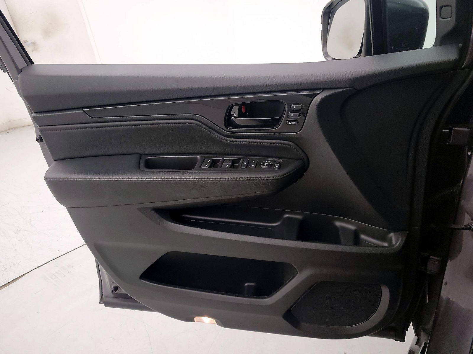 2022 Honda Odyssey Touring - Photo 13