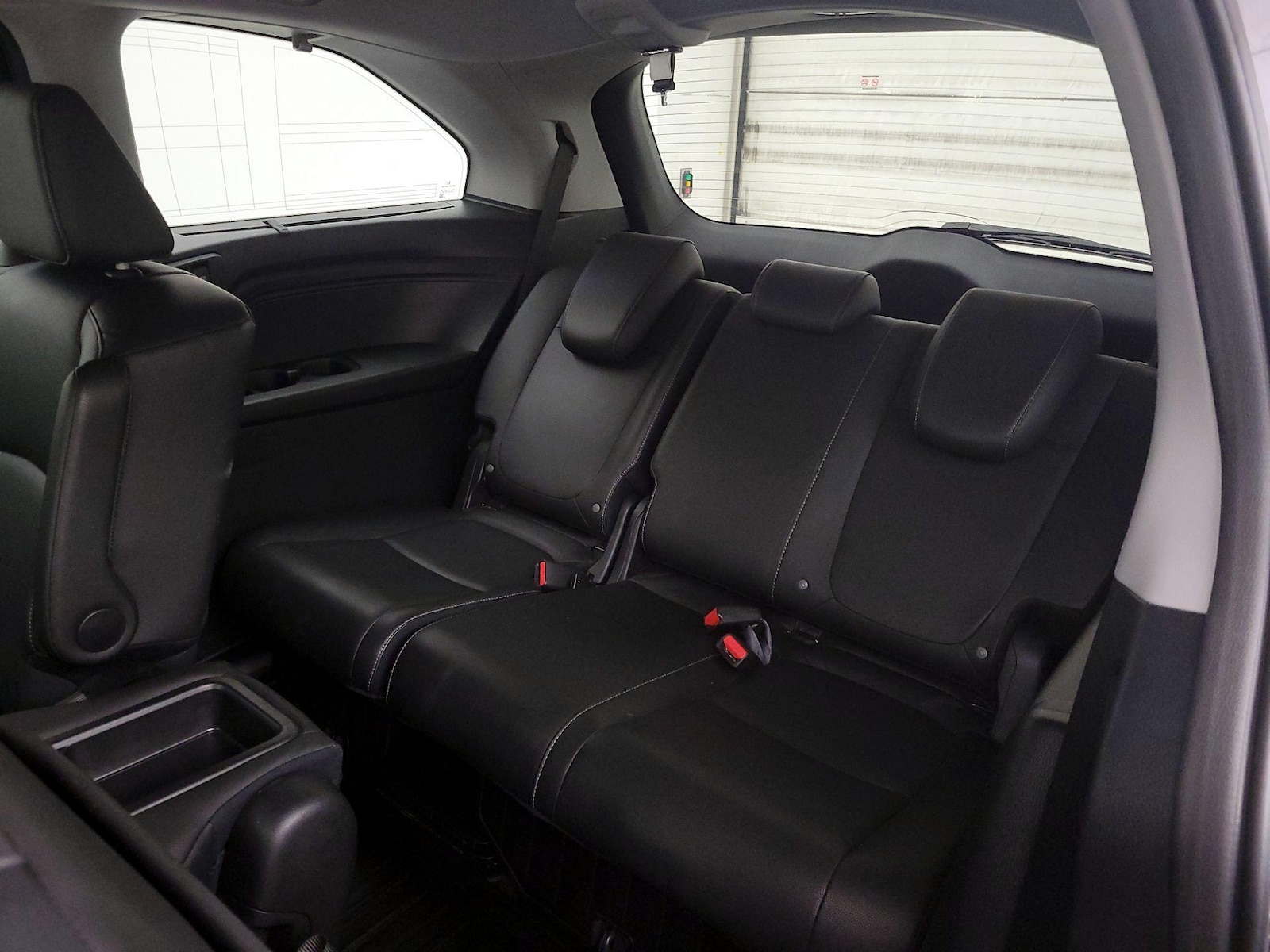 2022 Honda Odyssey Touring - Photo 23