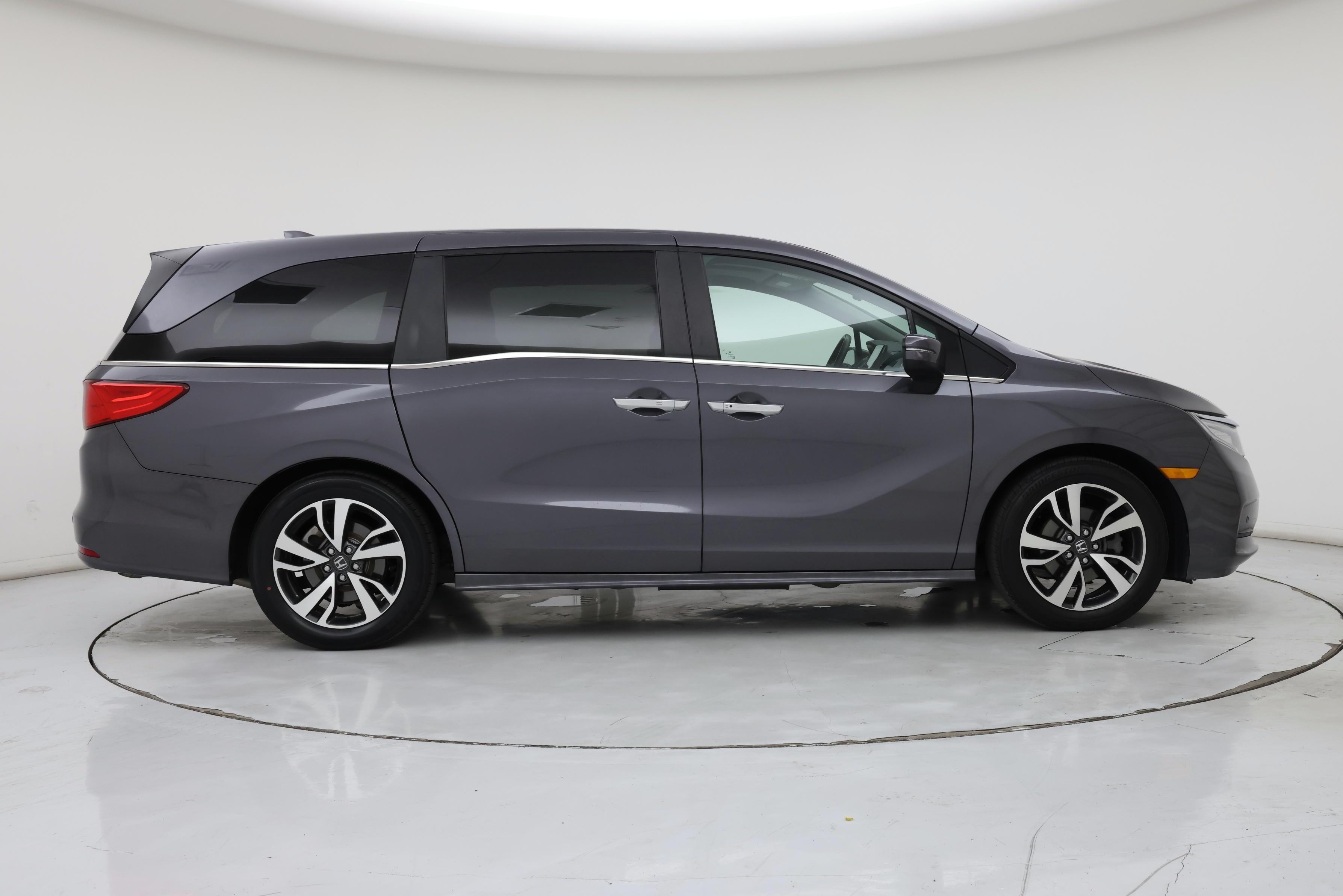 Thumbnail: 2022 Honda Odyssey - 7