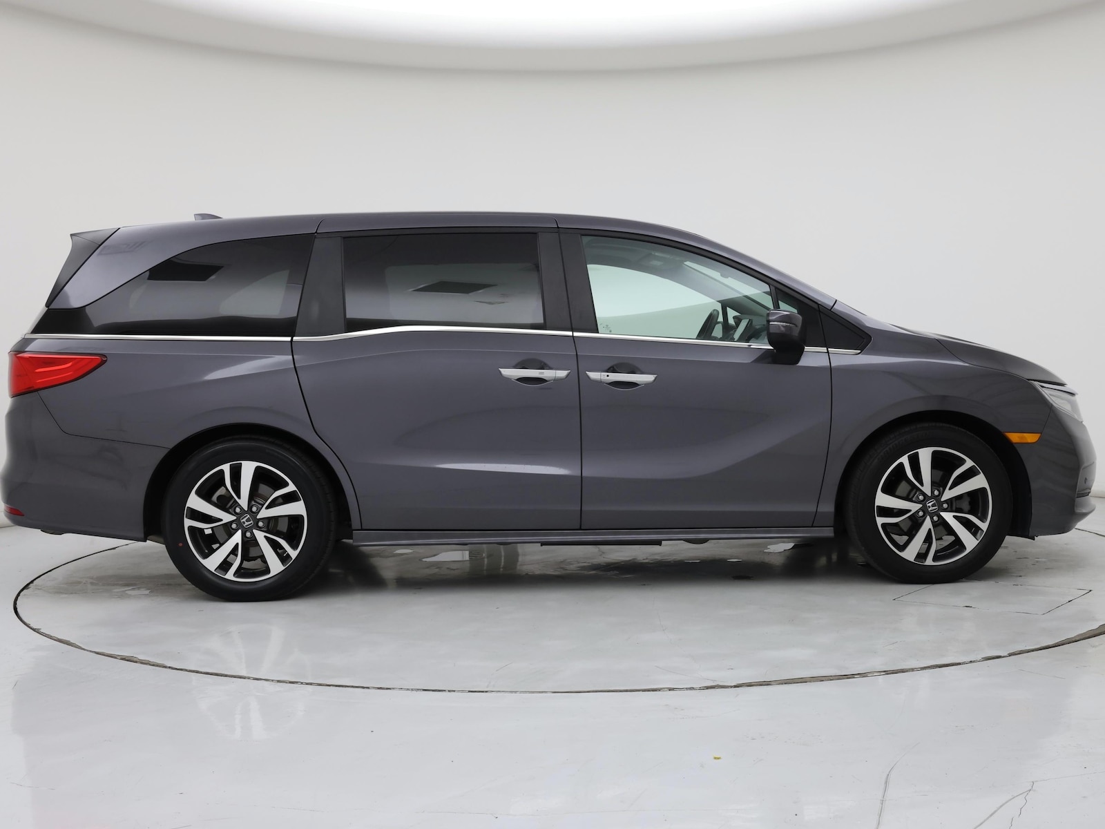 2022 Honda Odyssey Touring - Photo 8