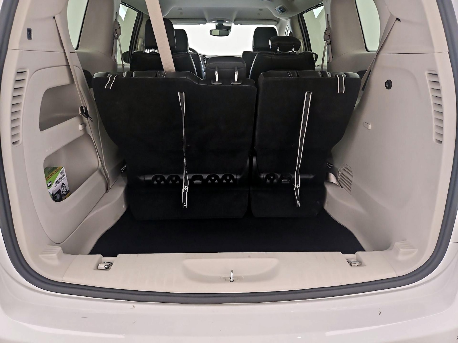 2024 Chrysler Pacifica Touring L - Photo 22