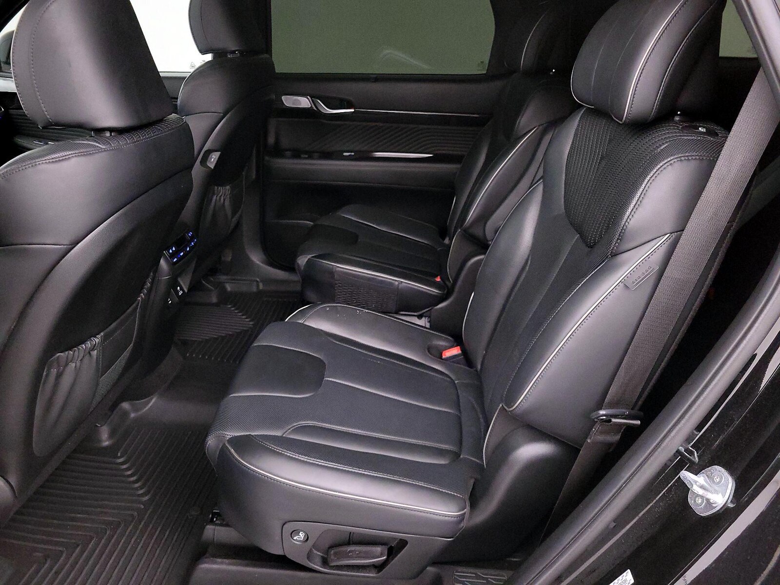 Rear Air Conditioning