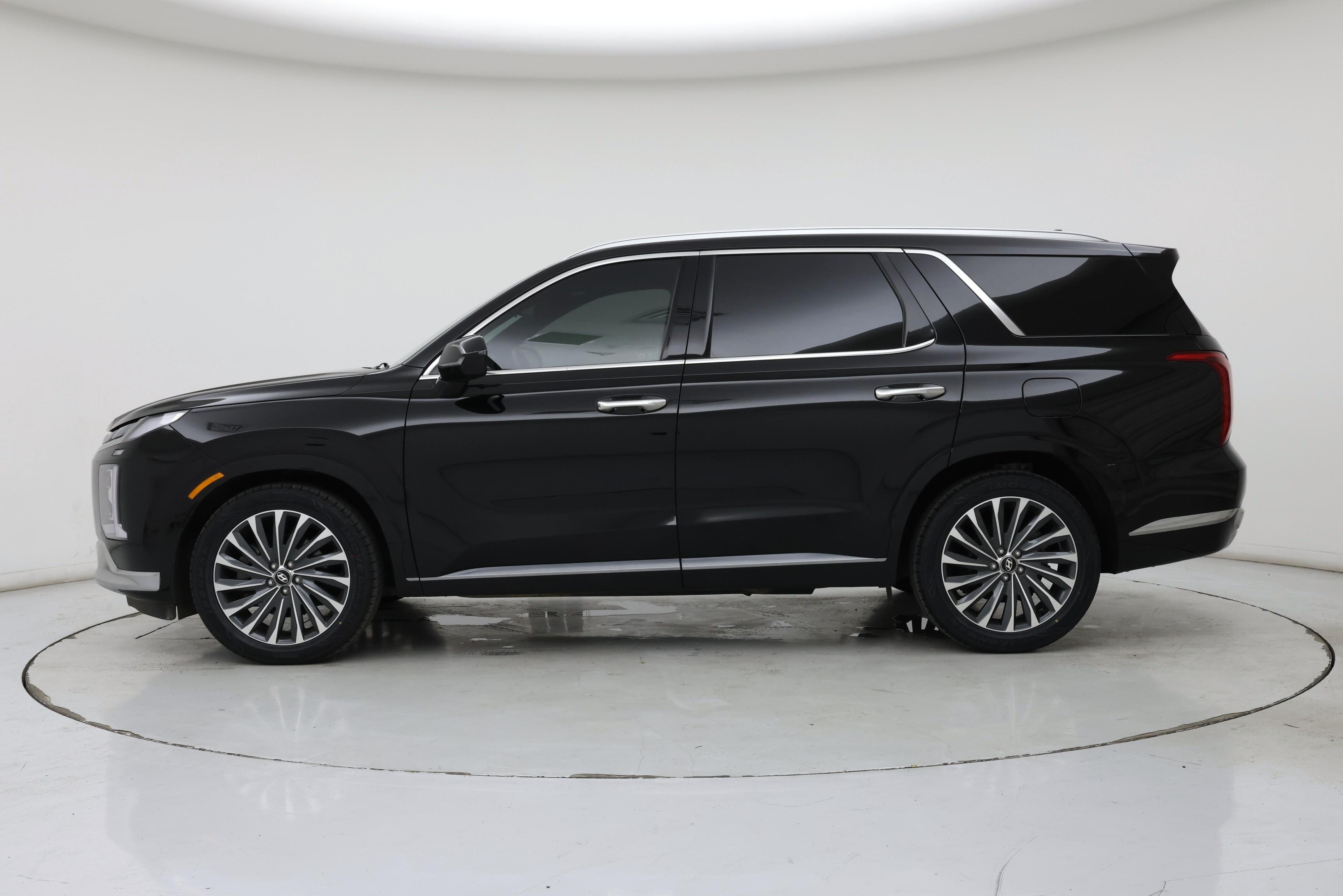 Thumbnail: 2024 Hyundai Palisade - 3