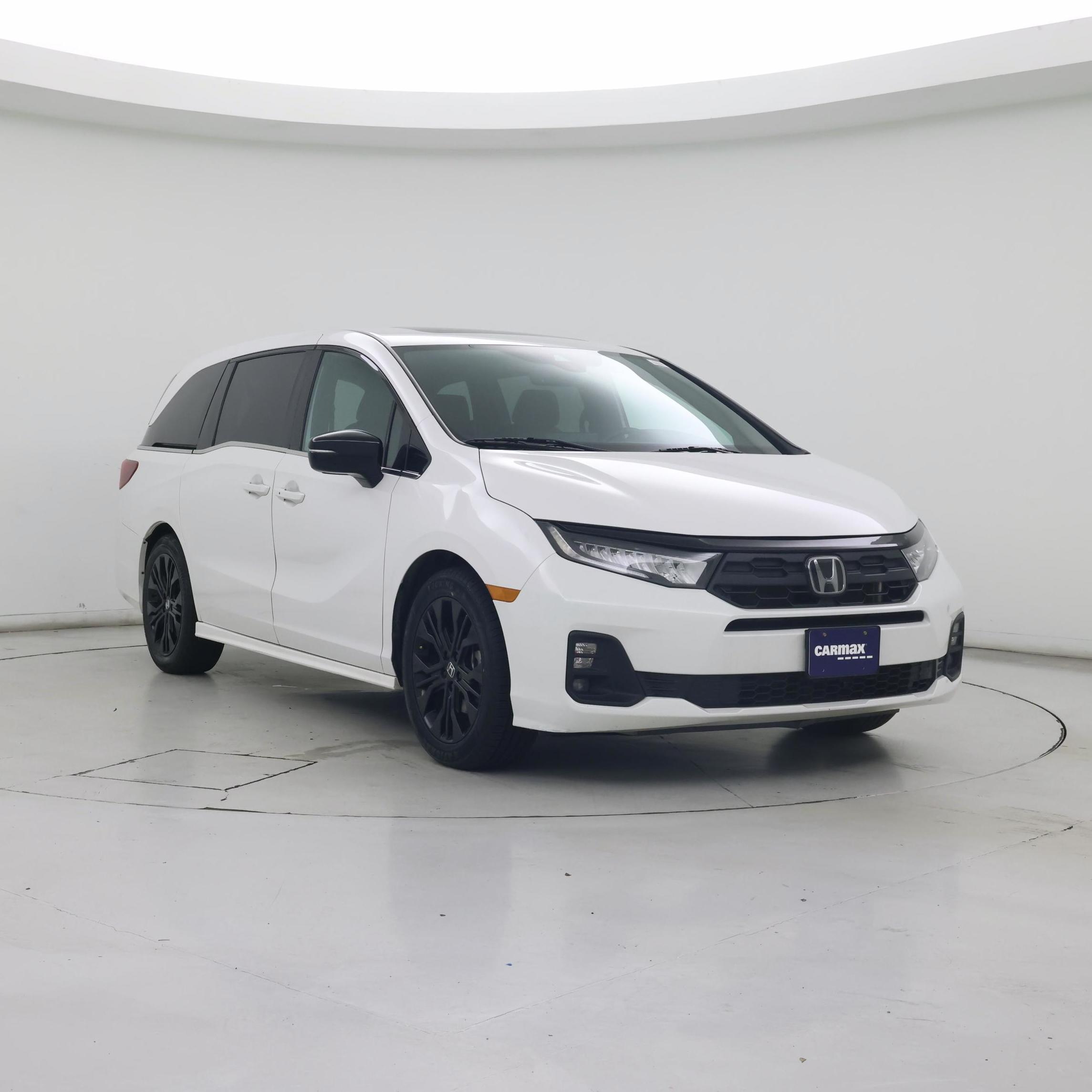 White 2025 Honda Odyssey Minivan Front-Wheel Drive Automatic