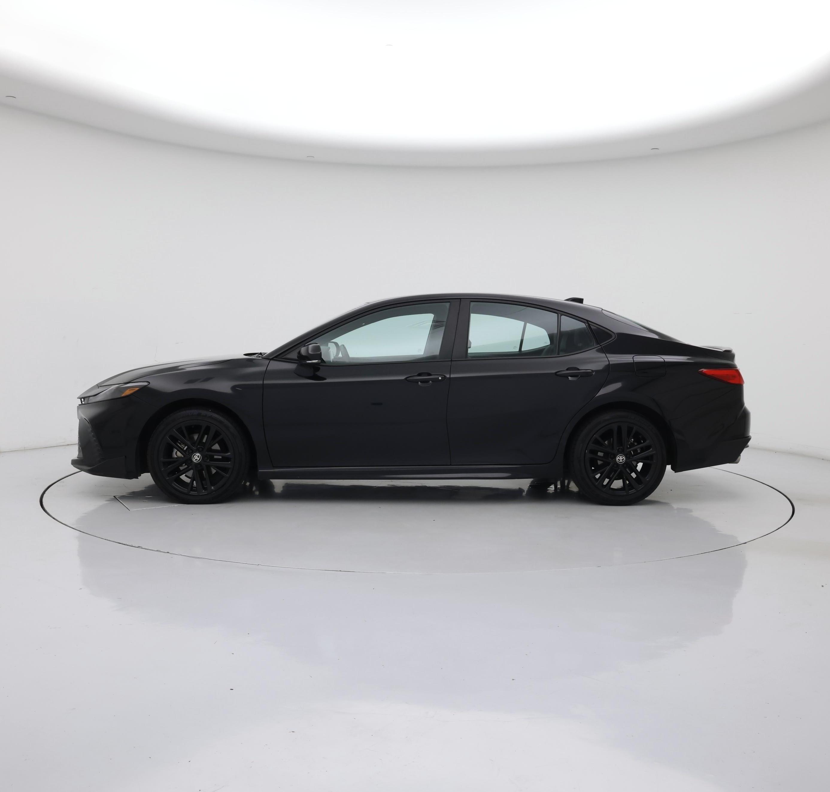 Thumbnail: 2025 Toyota Camry - 3