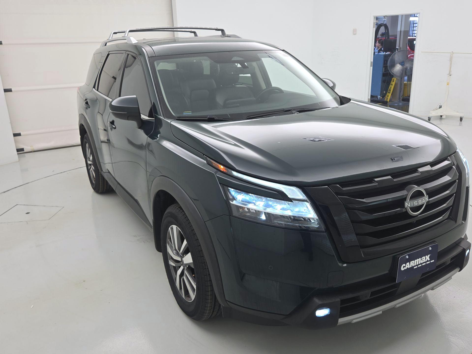 Thumbnail: 2023 Nissan Pathfinder - 1