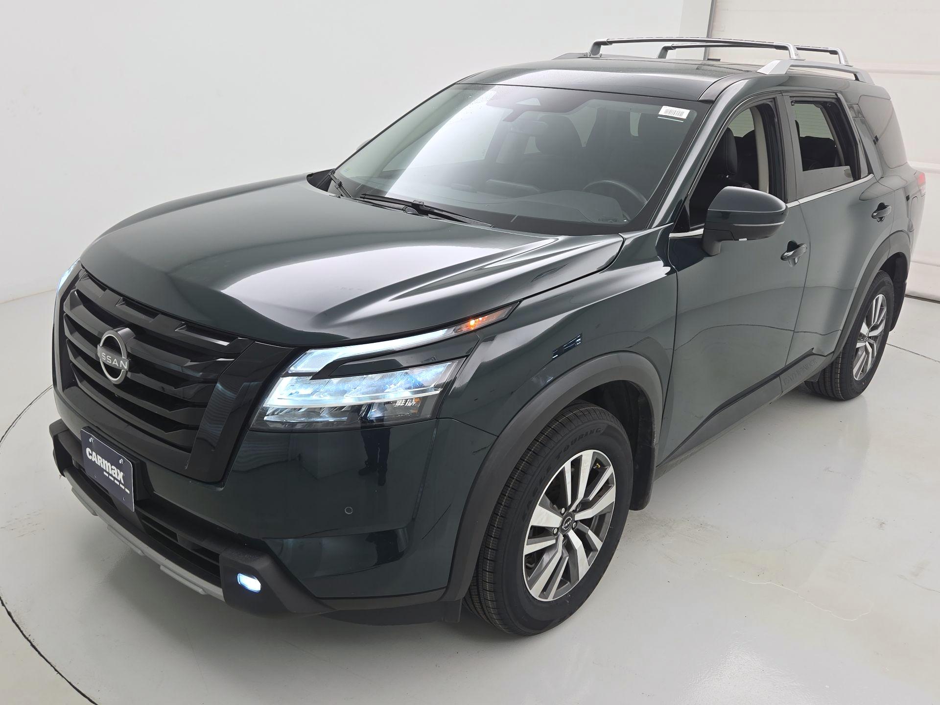 Thumbnail: 2023 Nissan Pathfinder - 3
