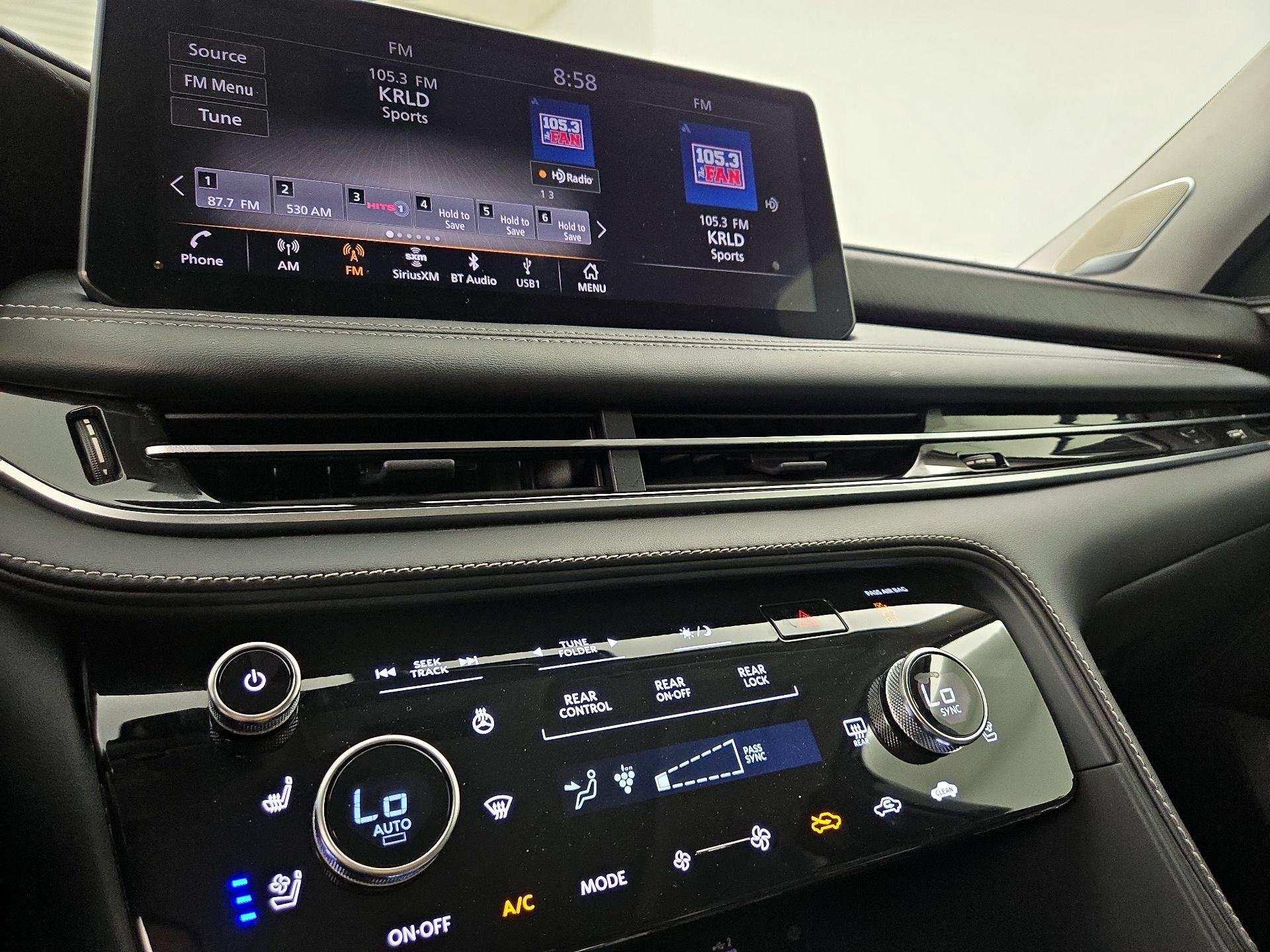Thumbnail: 2023 INFINITI QX60 - 16