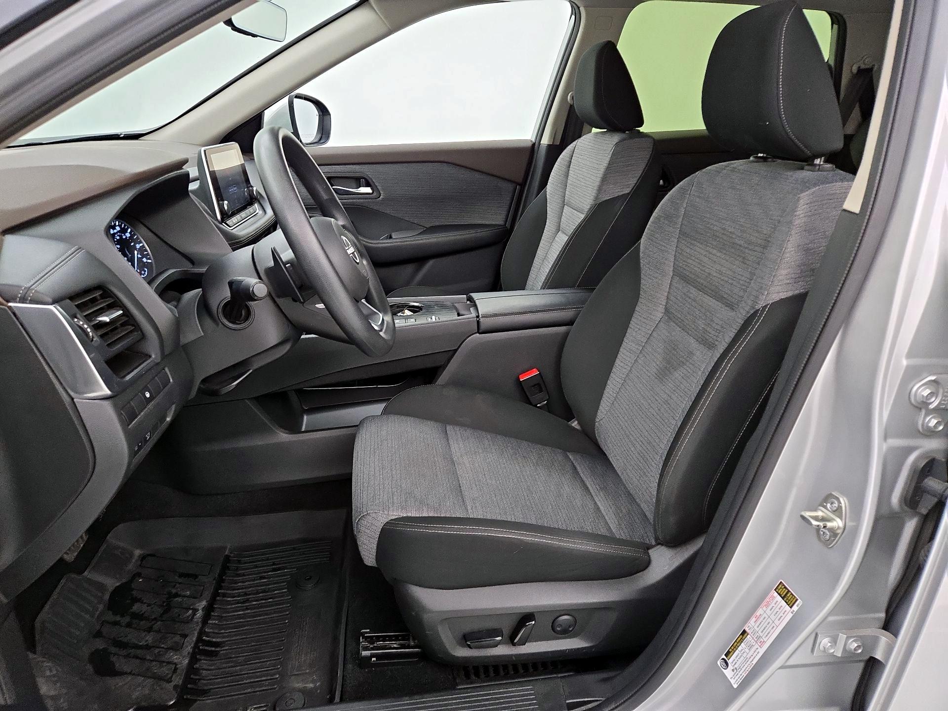Thumbnail: 2023 Nissan Rogue - 11