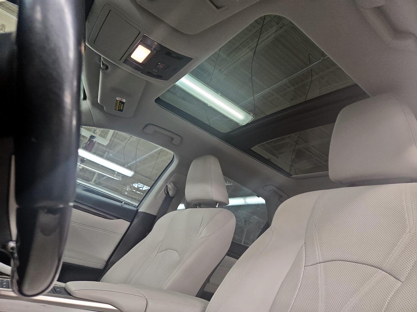 2021 Lexus RX Hybrid 450h - Photo 21