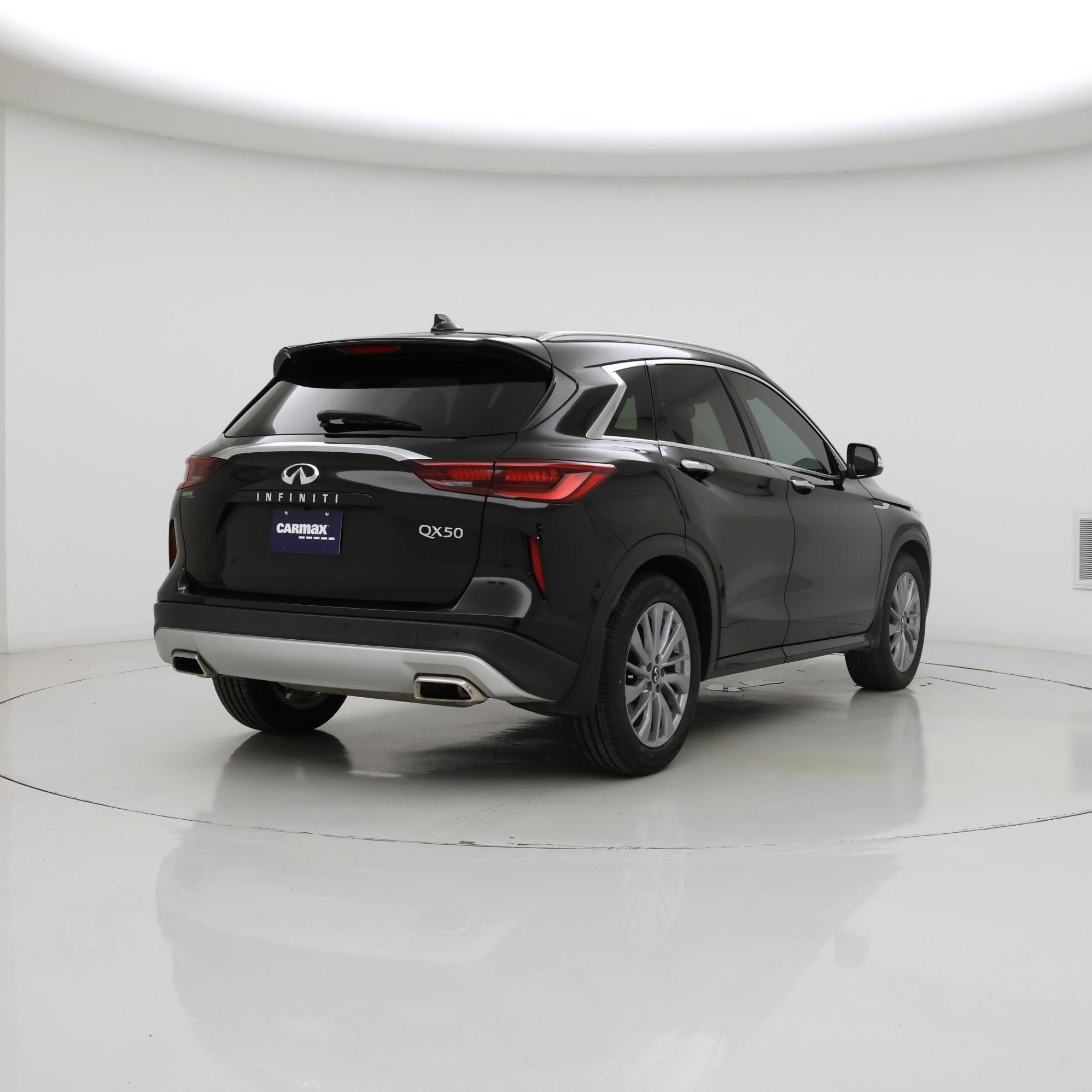 Thumbnail: 2023 INFINITI QX50 - 8