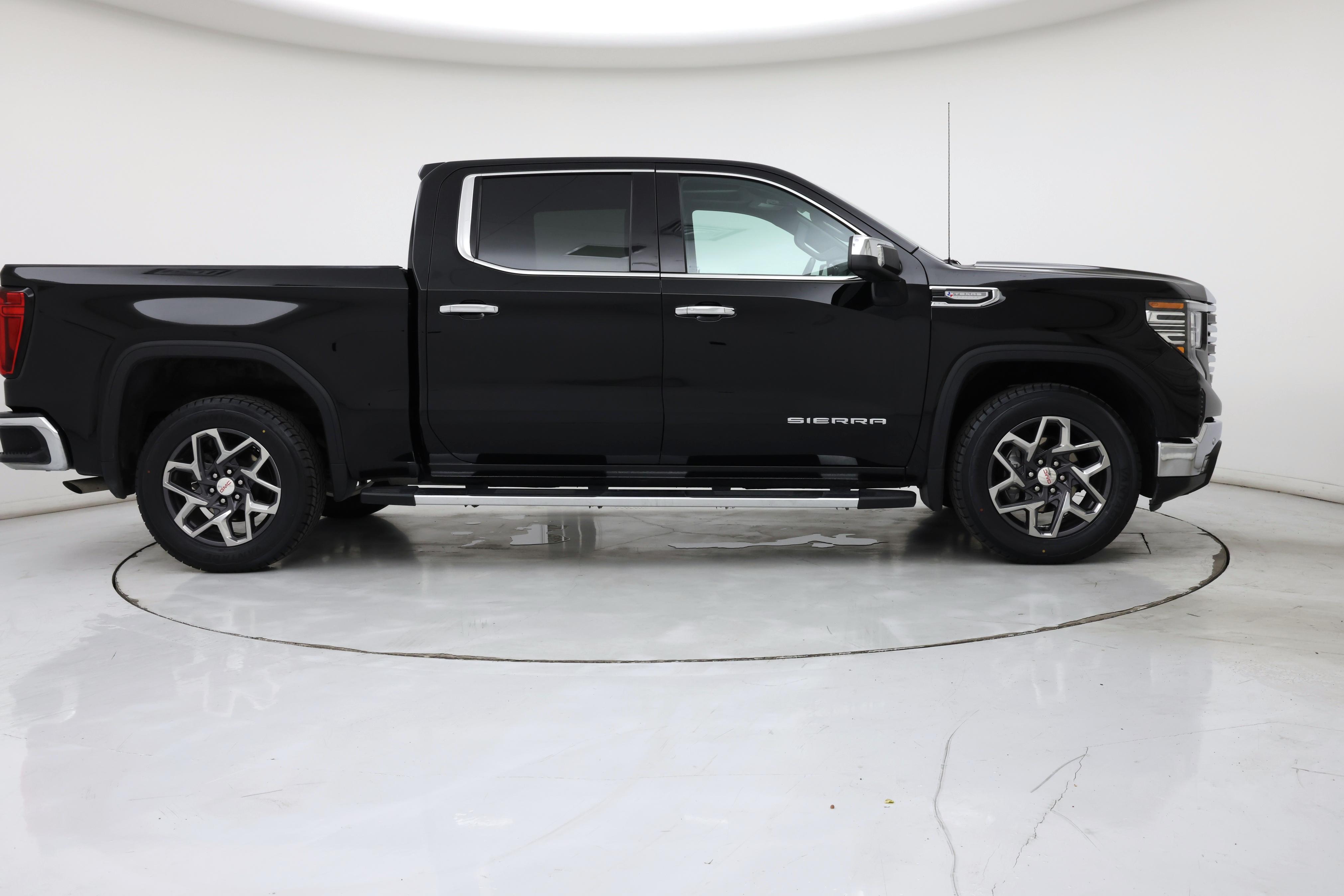 Thumbnail: 2025 GMC Sierra 1500 - 7