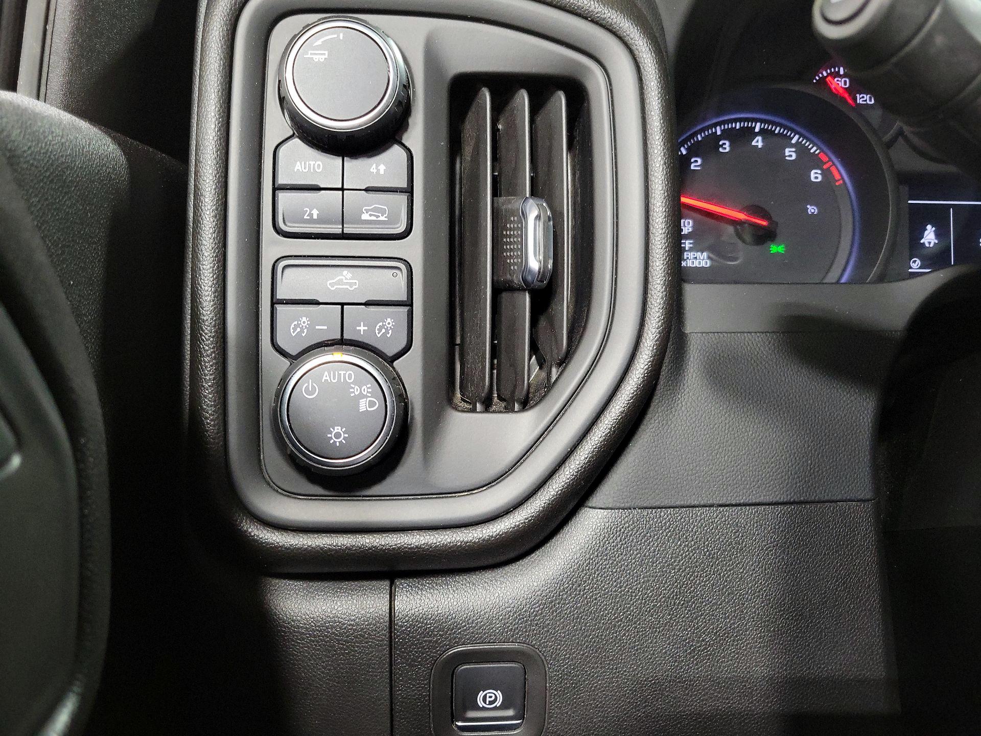 Thumbnail: 2024 Chevrolet Silverado 1500 - 13