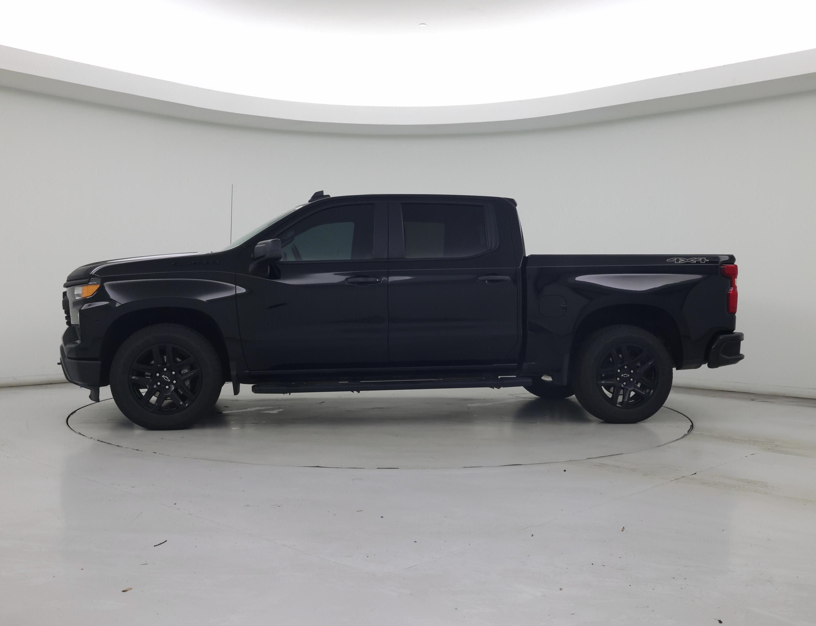 Thumbnail: 2024 Chevrolet Silverado 1500 - 3